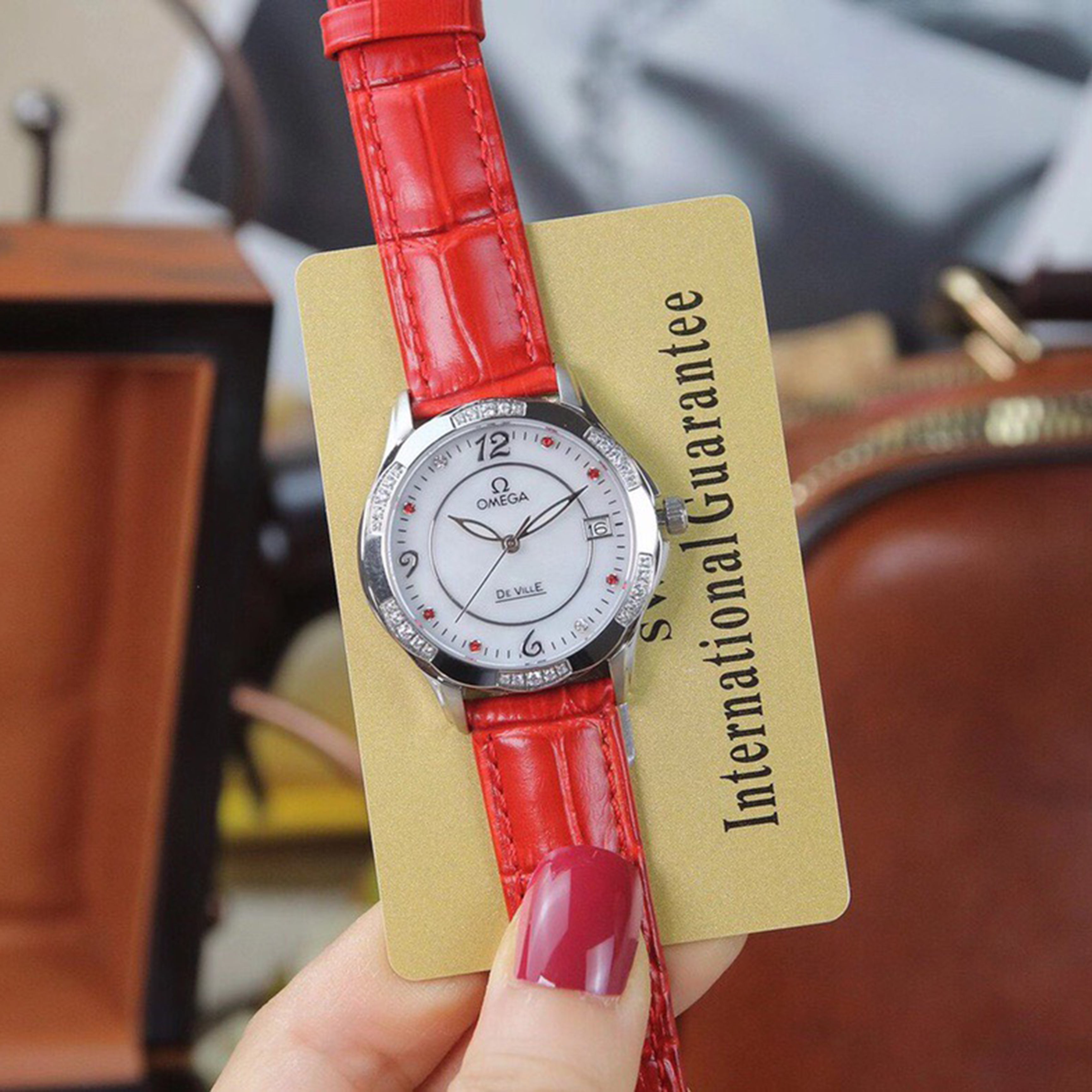 Elegant Ceramic Ladies' Watch