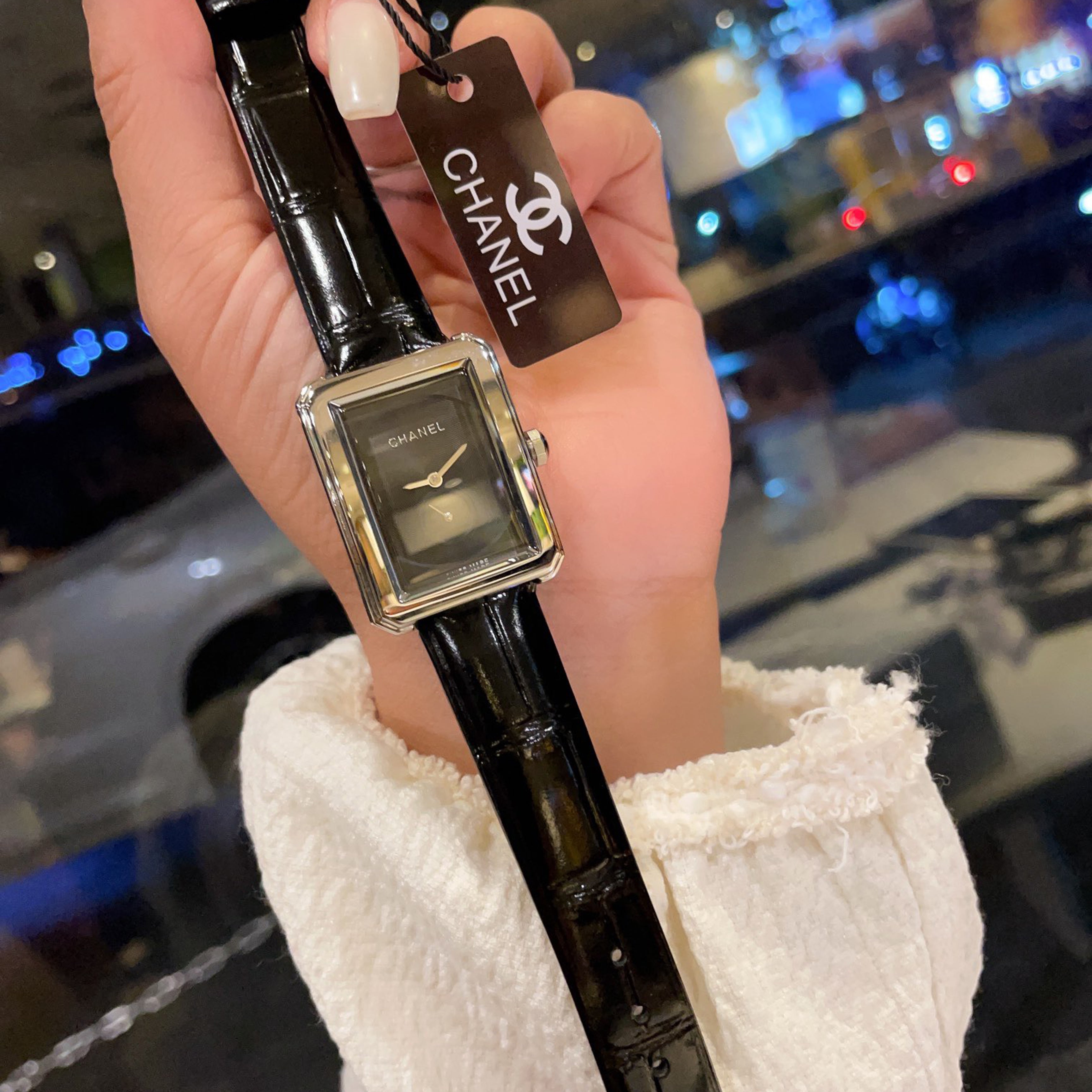 BOY·FRIEND TWEED Two-Hand Half-Date Dial