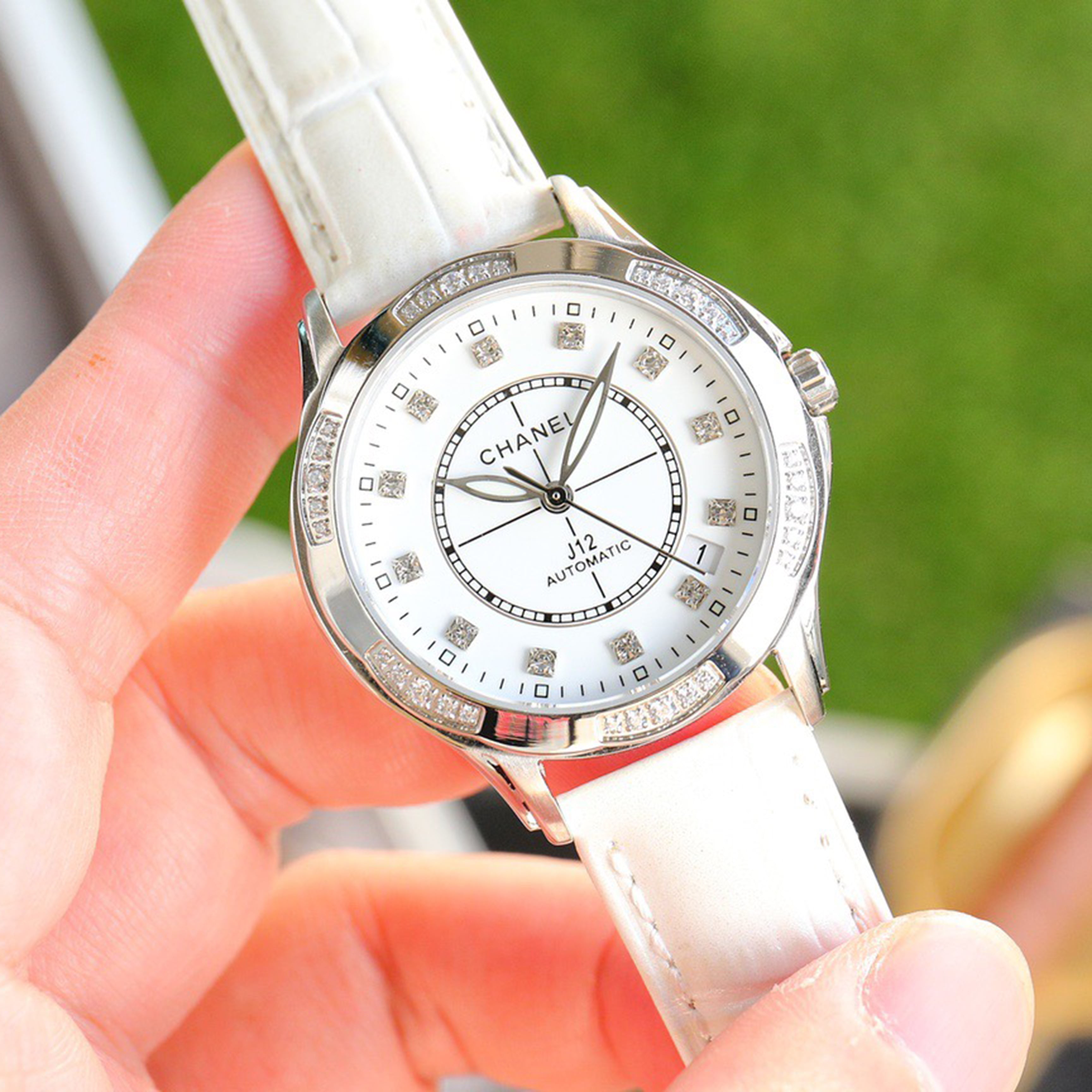 Exquisite Ladies' Watch