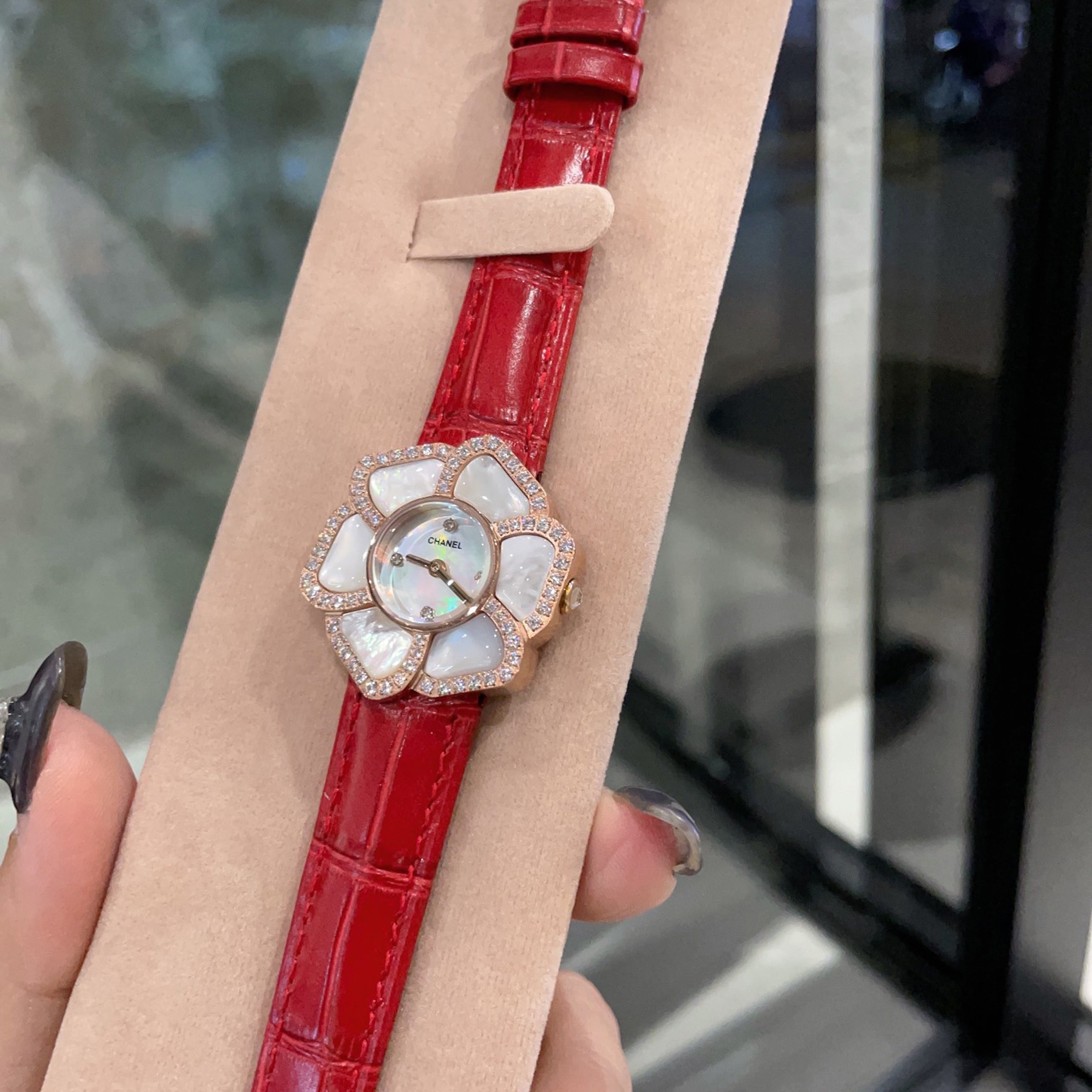 Mademoiselle Privé Coromandel Camellia Collection Watch