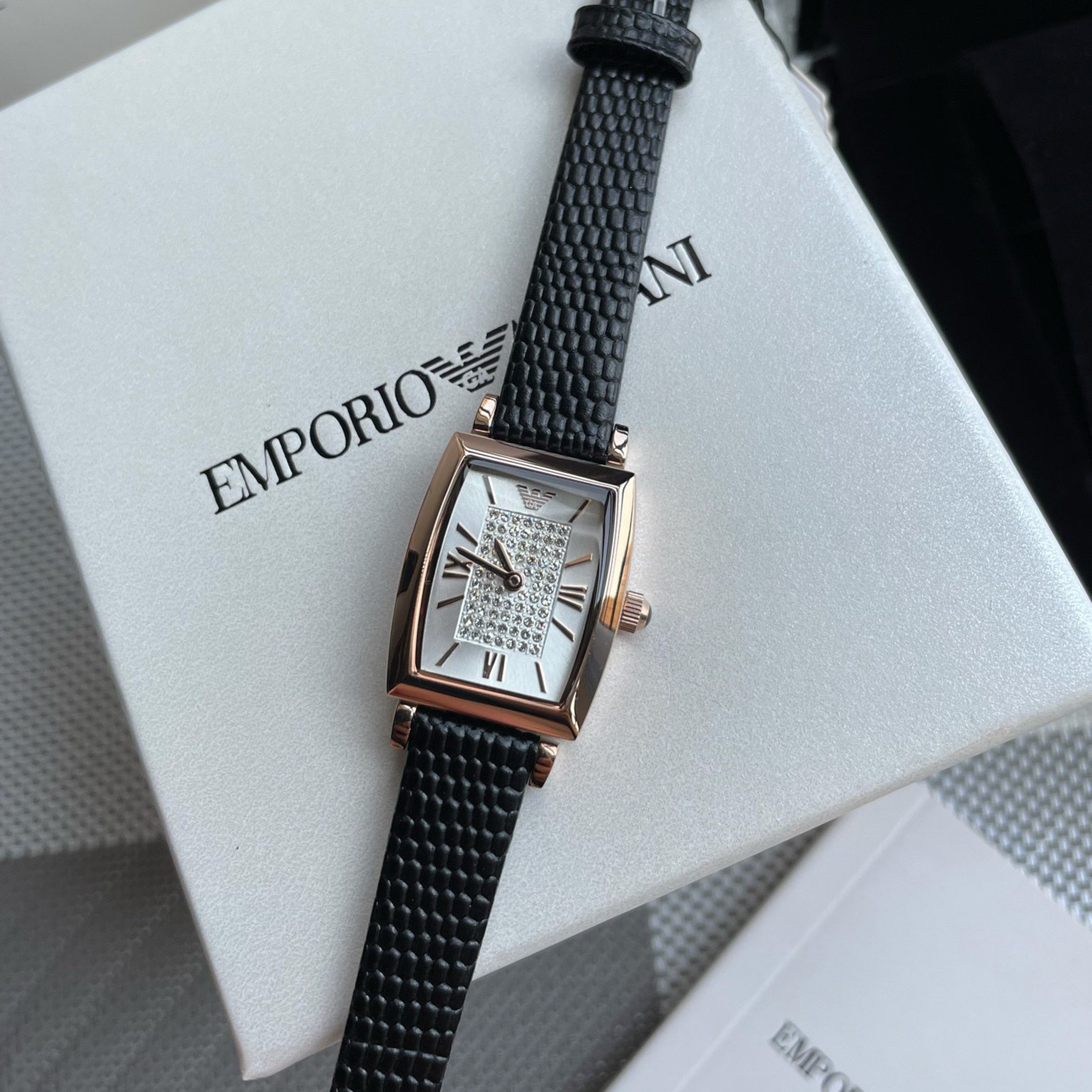 Women's Watch 2021 Fall New Arrival Rose Gold - Model AR11406