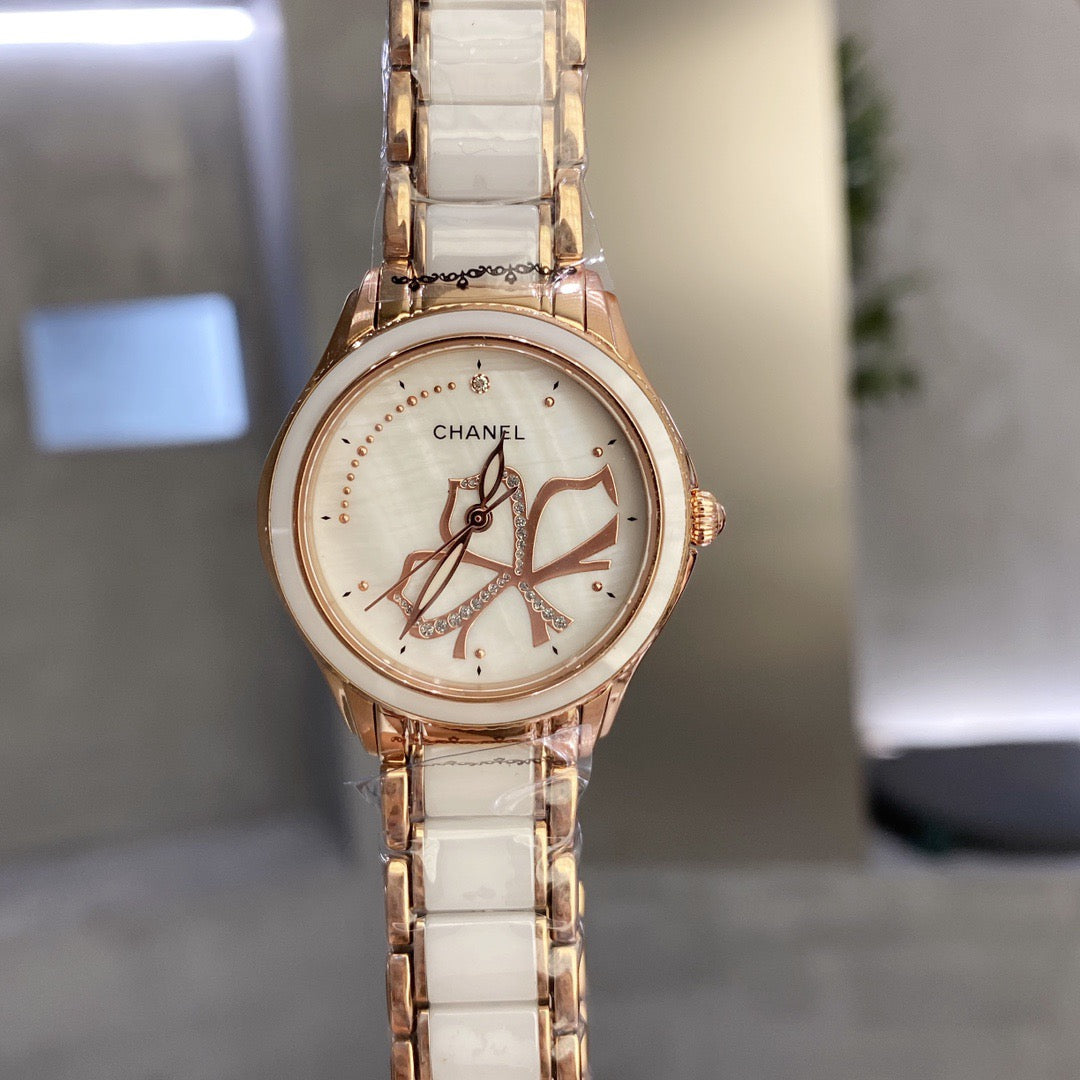 Latest Women's Watch 33MM