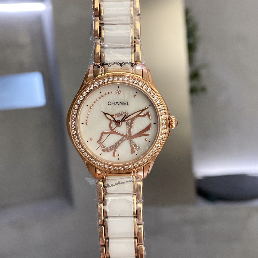Latest Women's Watch 33MM