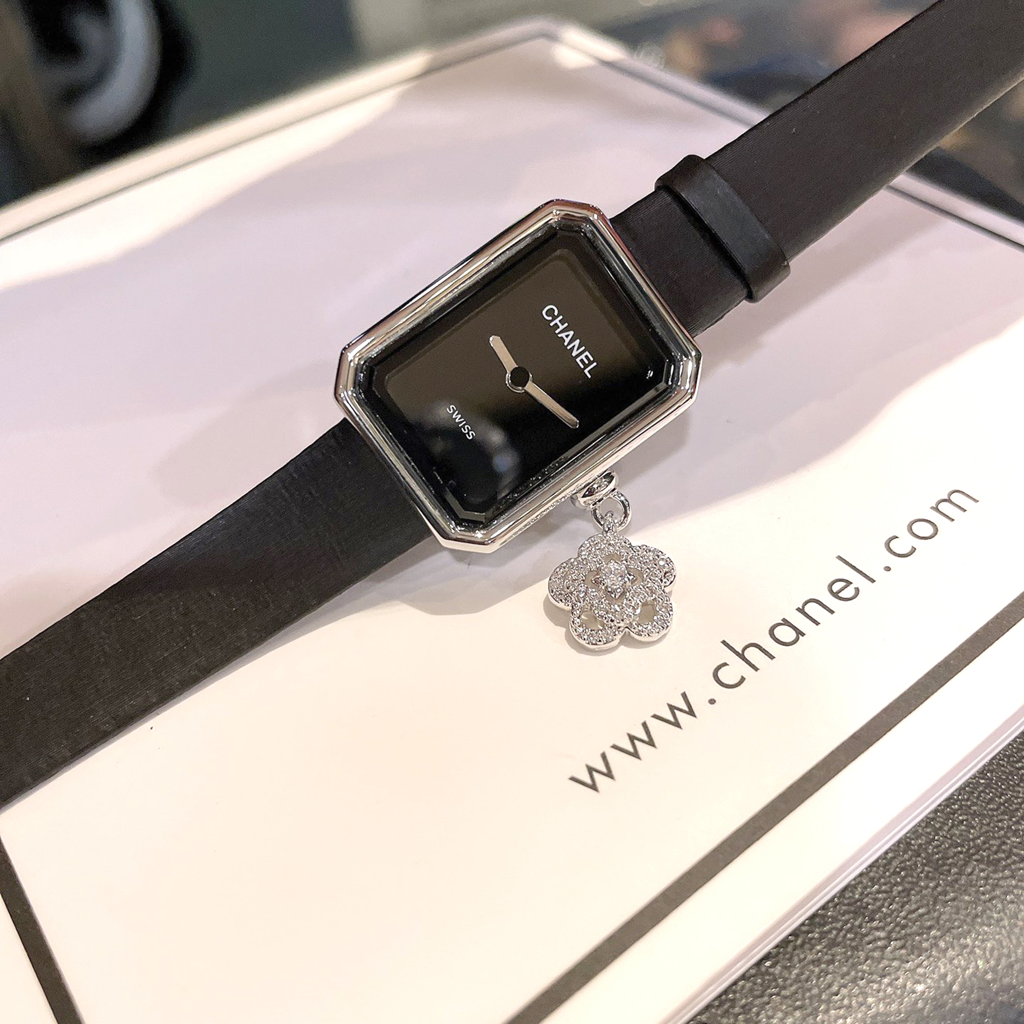 Première Mini Collection