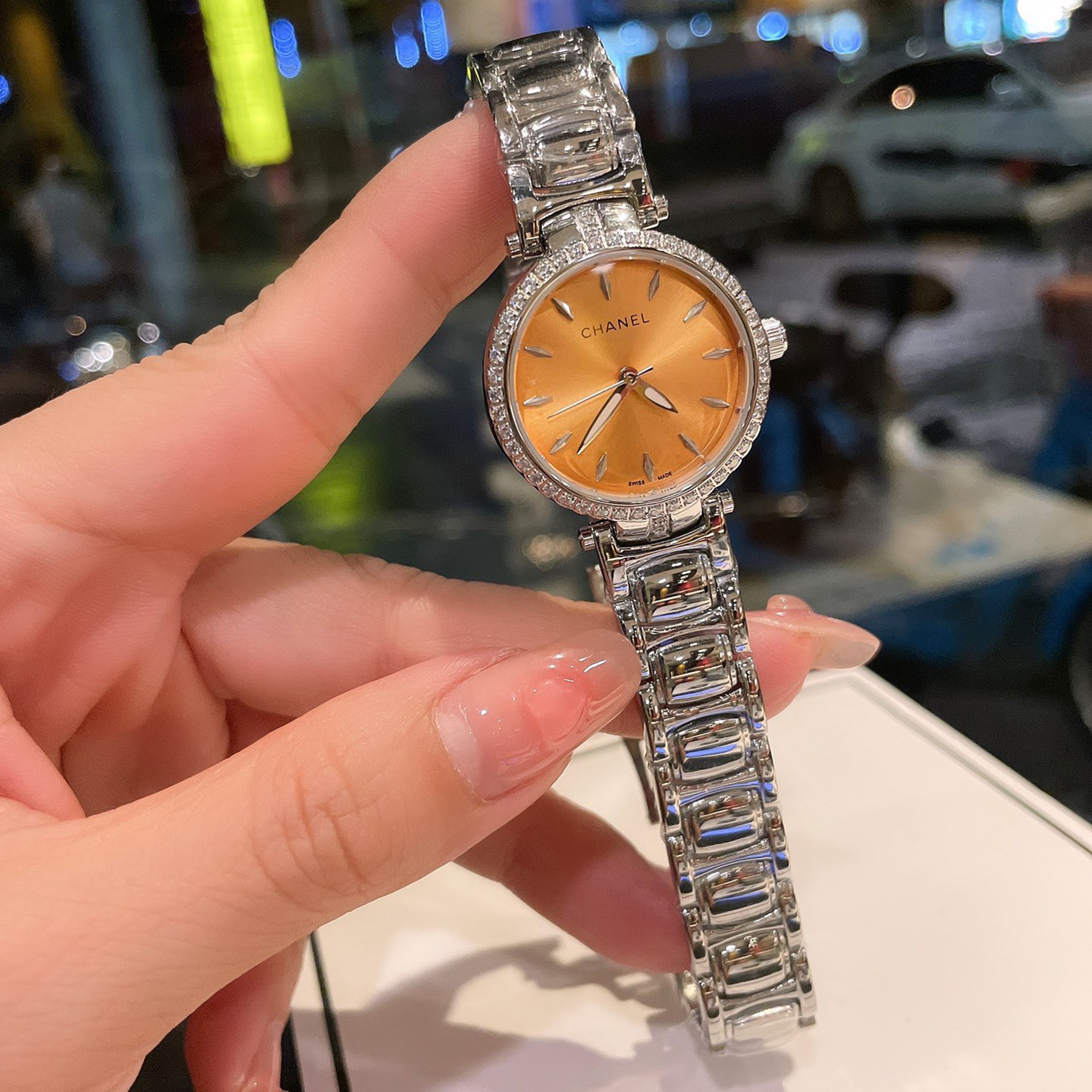 Latest Women's Watch
