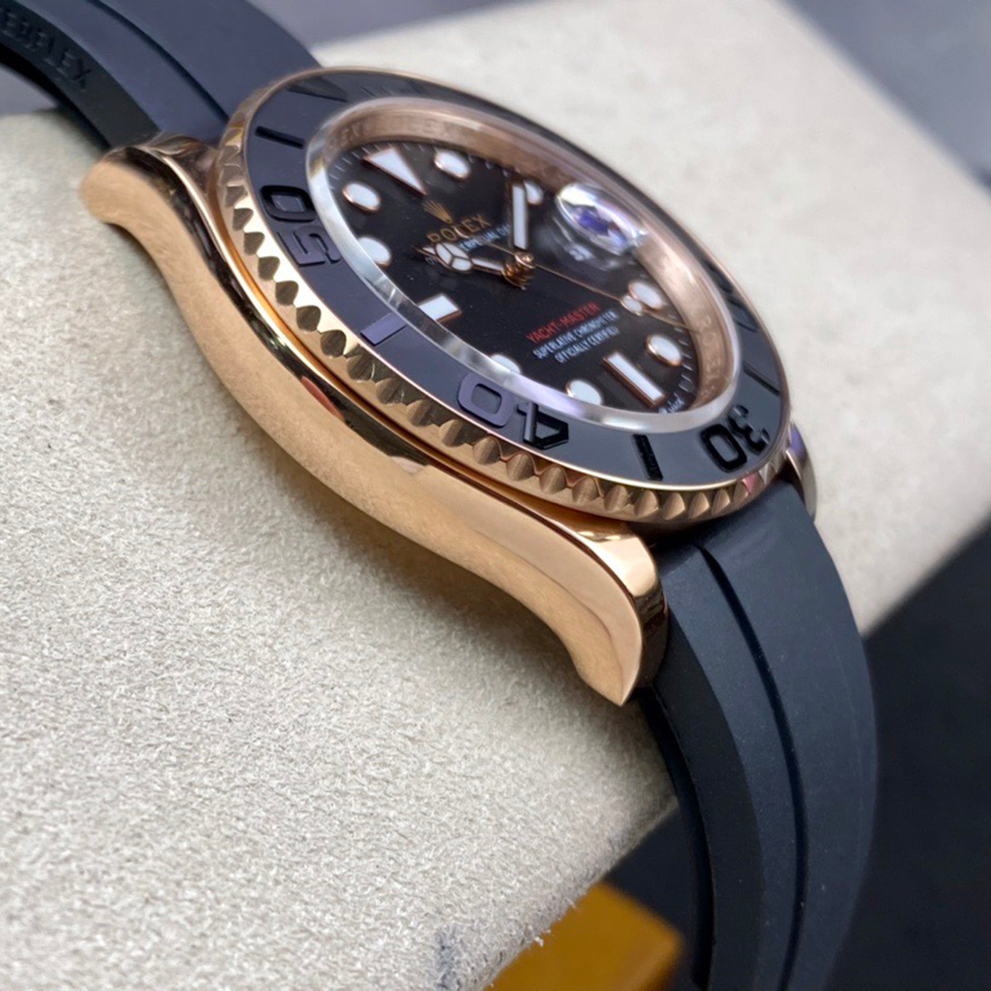 Yacht-Master Series with Ultra-Bright Ice-Blue Luminescence!