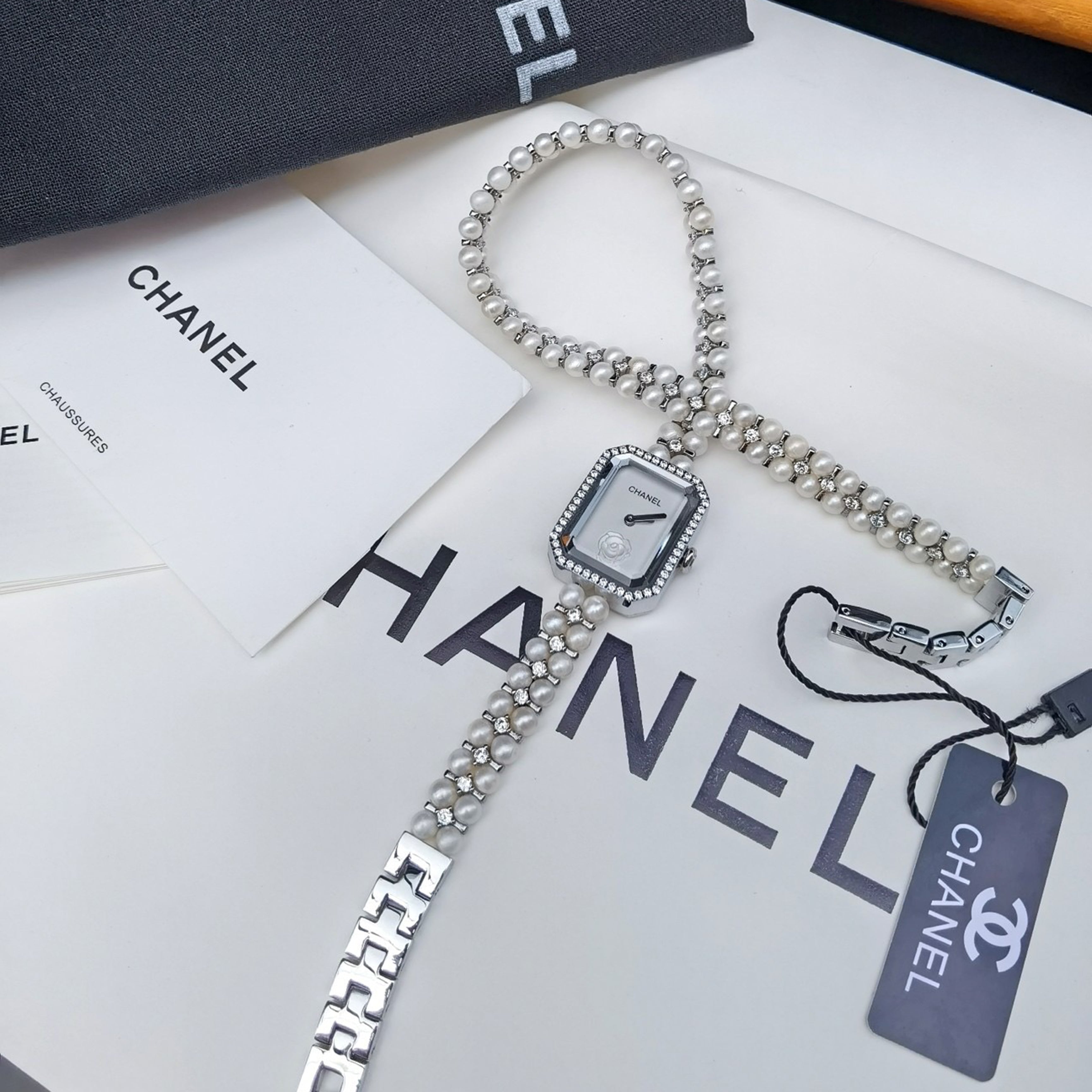 High-End Ladies' Chanel-Style Camellia Collection