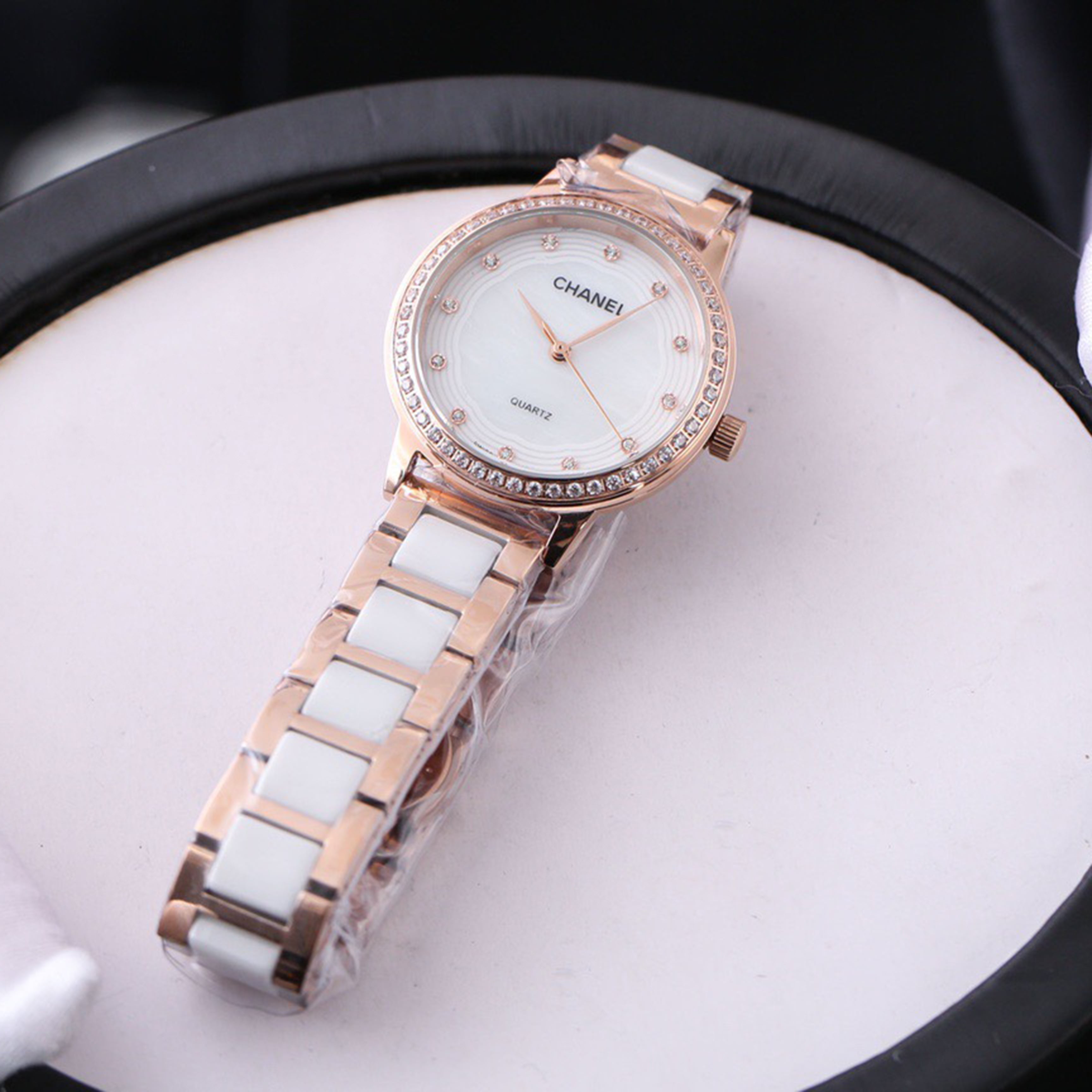 Exquisite Women's Watch 30MM