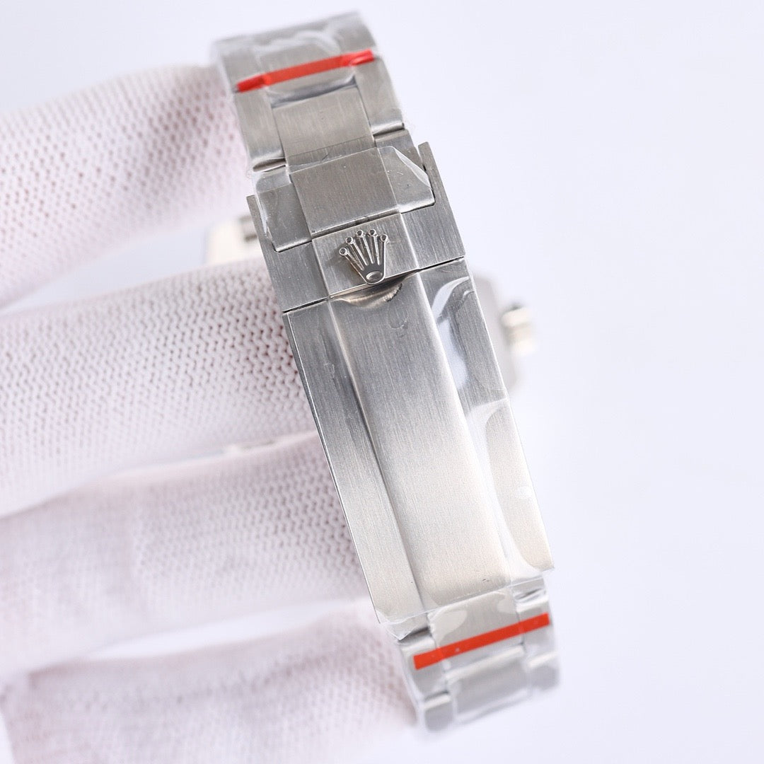 Submariner Series X43