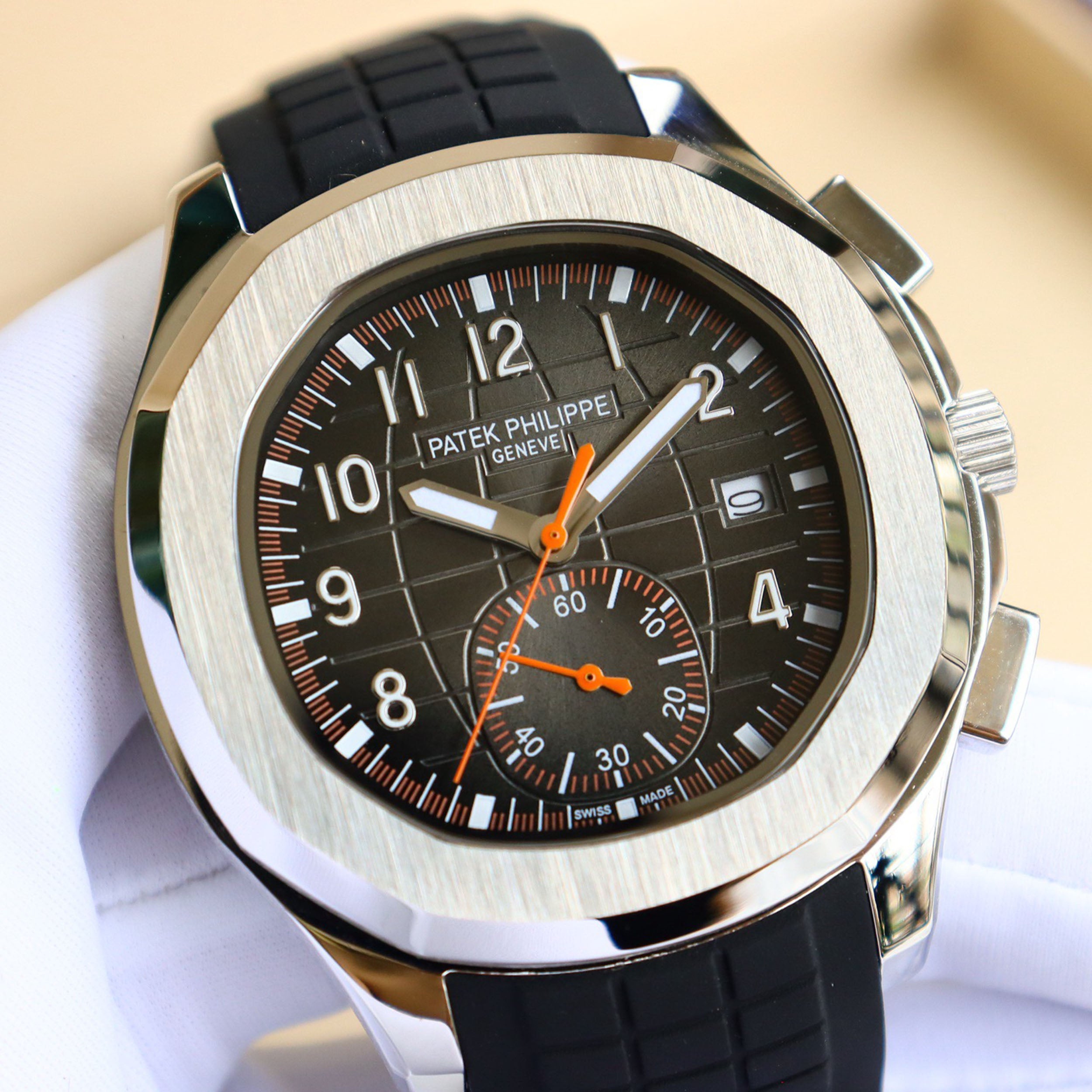 Steel Watch King - “Hand Grenade” Triple-Hand Half-Date