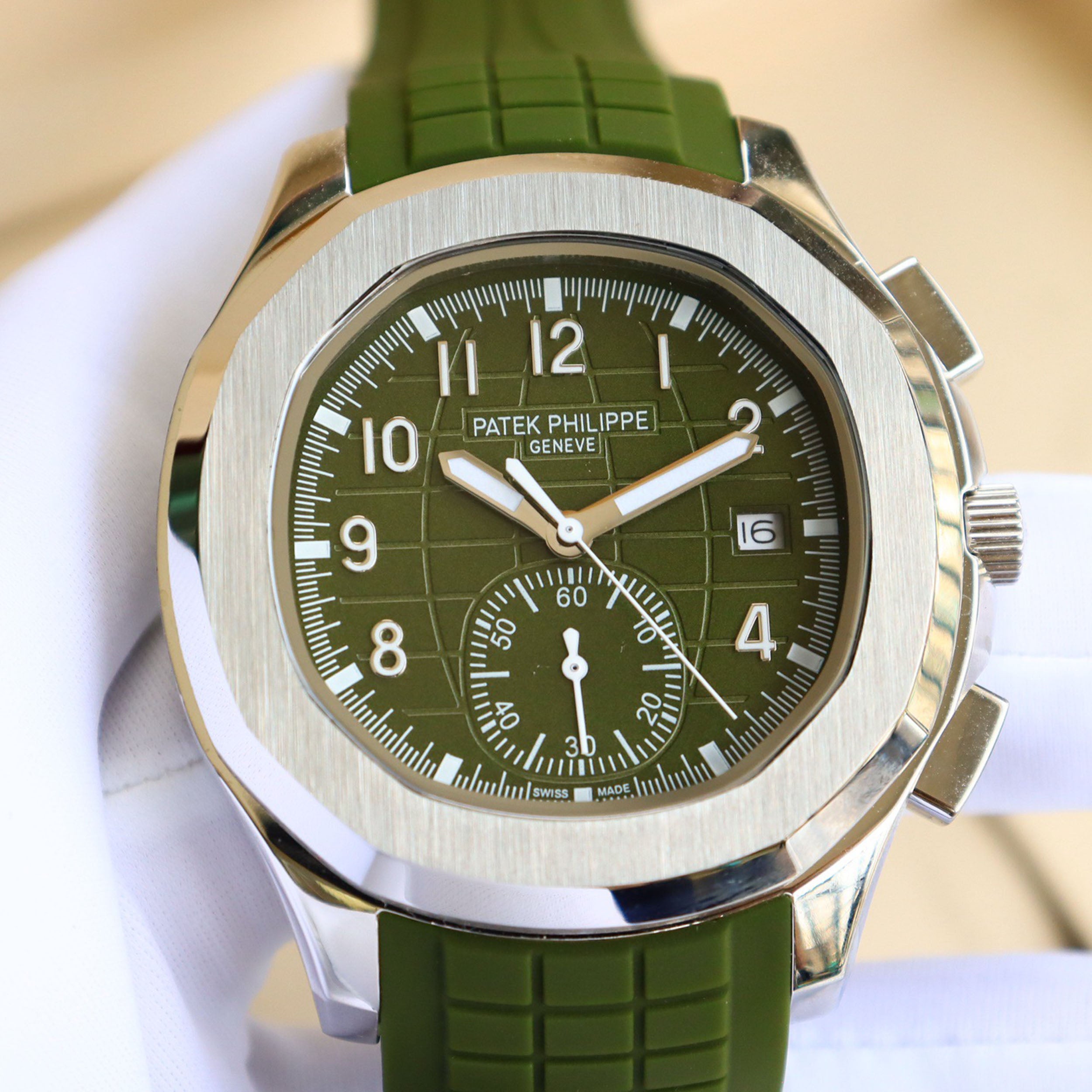 Steel Watch King - “Hand Grenade” Triple-Hand Half-Date