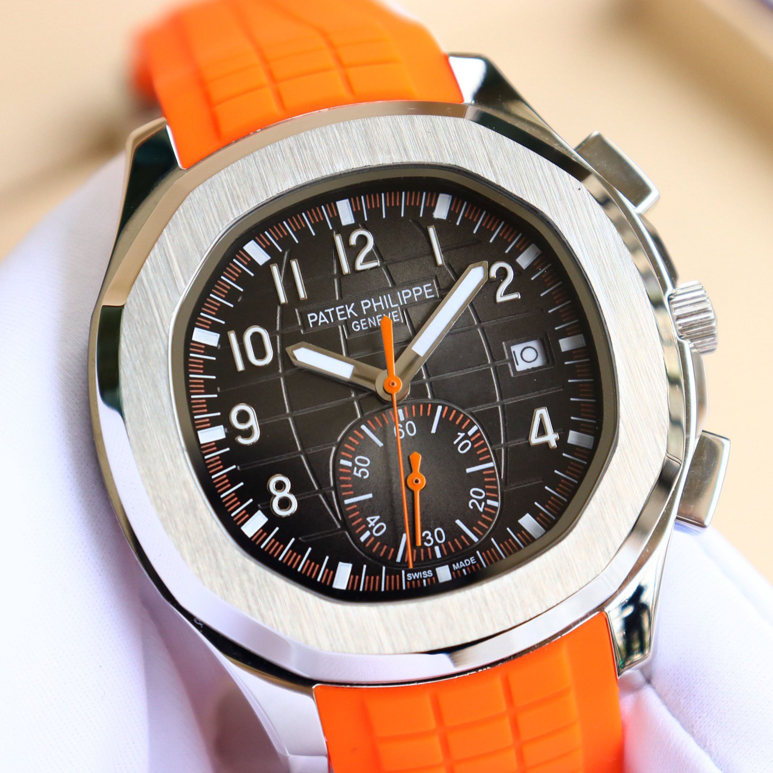 Steel Watch King - “Hand Grenade” Triple-Hand Half-Date