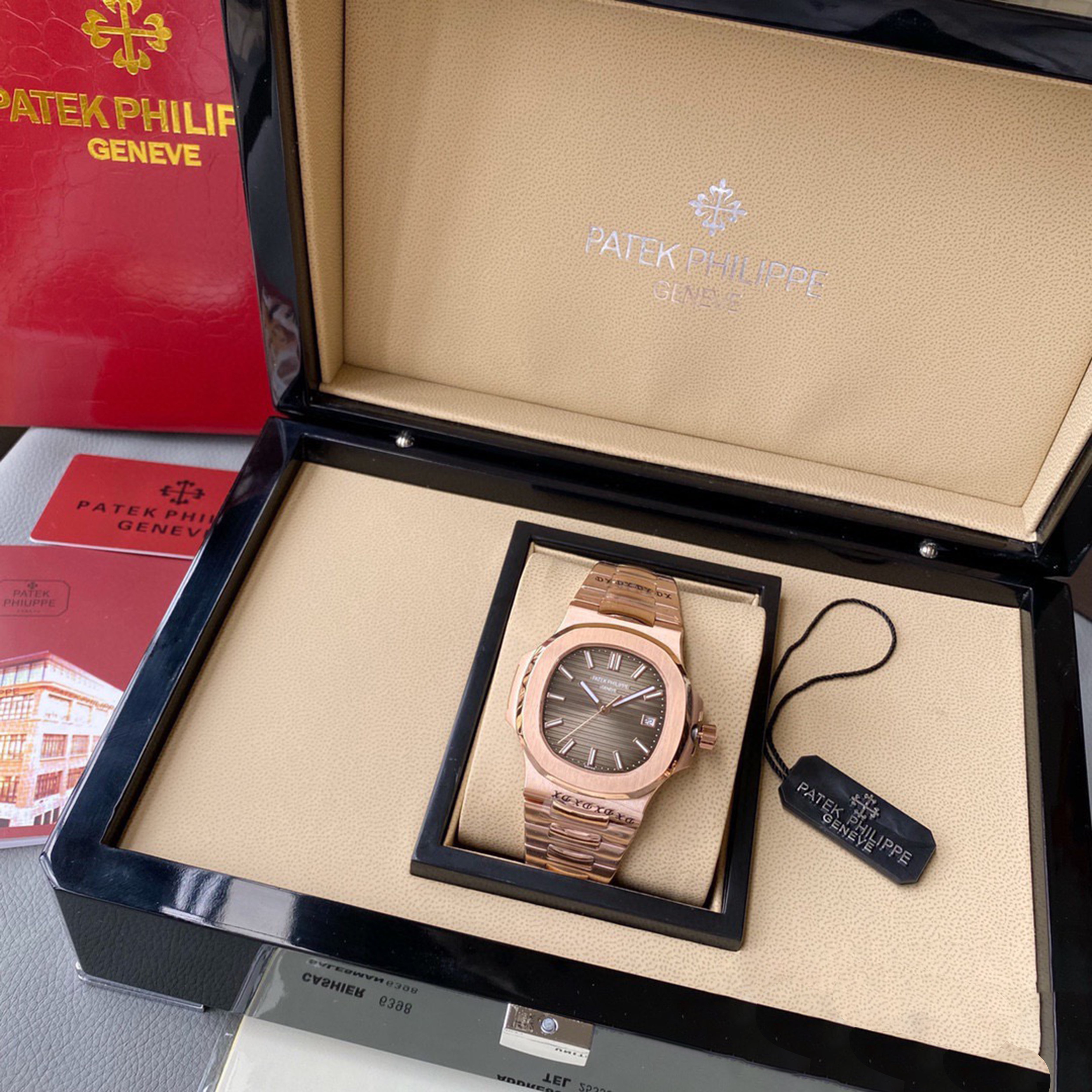 Philippe Nautilus Ref. 5711