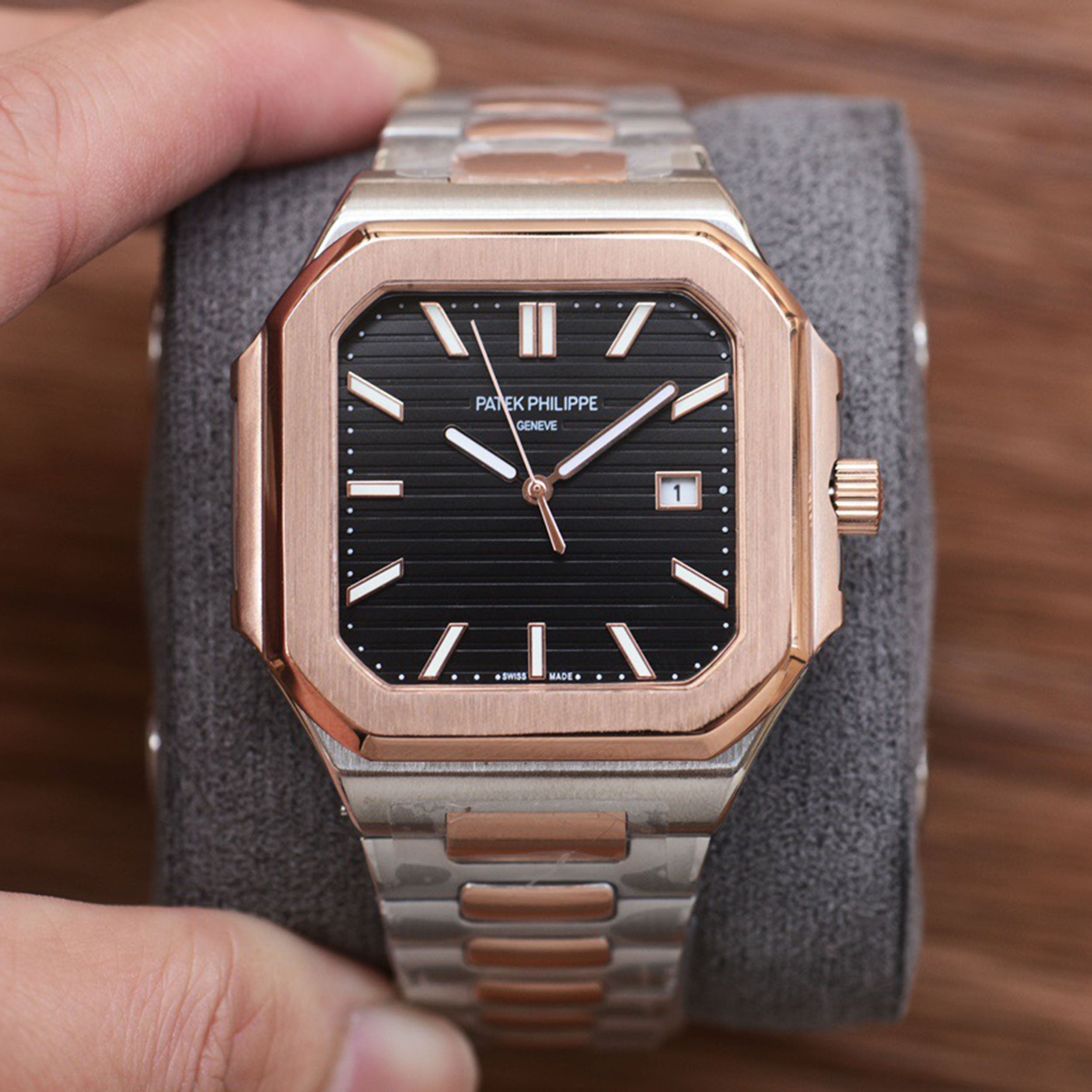 New Series CUBITUS 5821 Watch