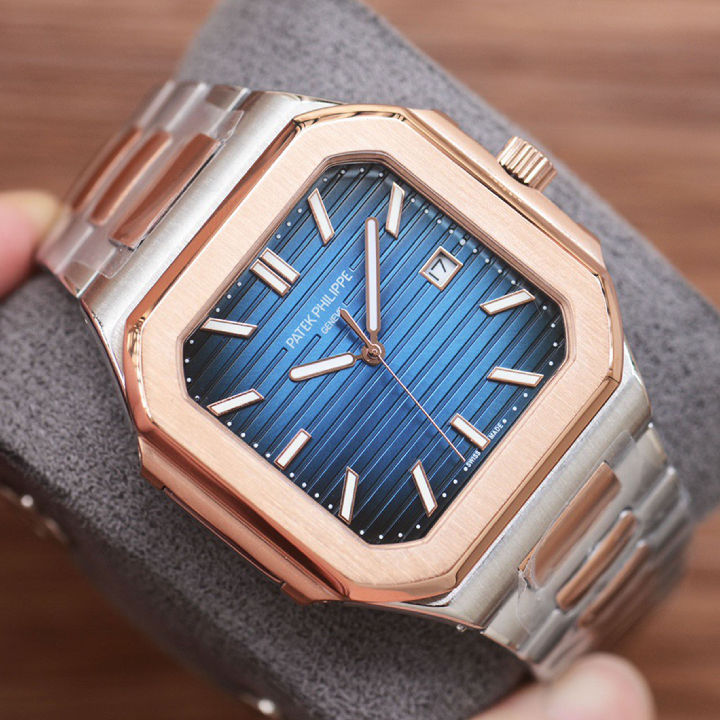 New Series CUBITUS 5821 Watch