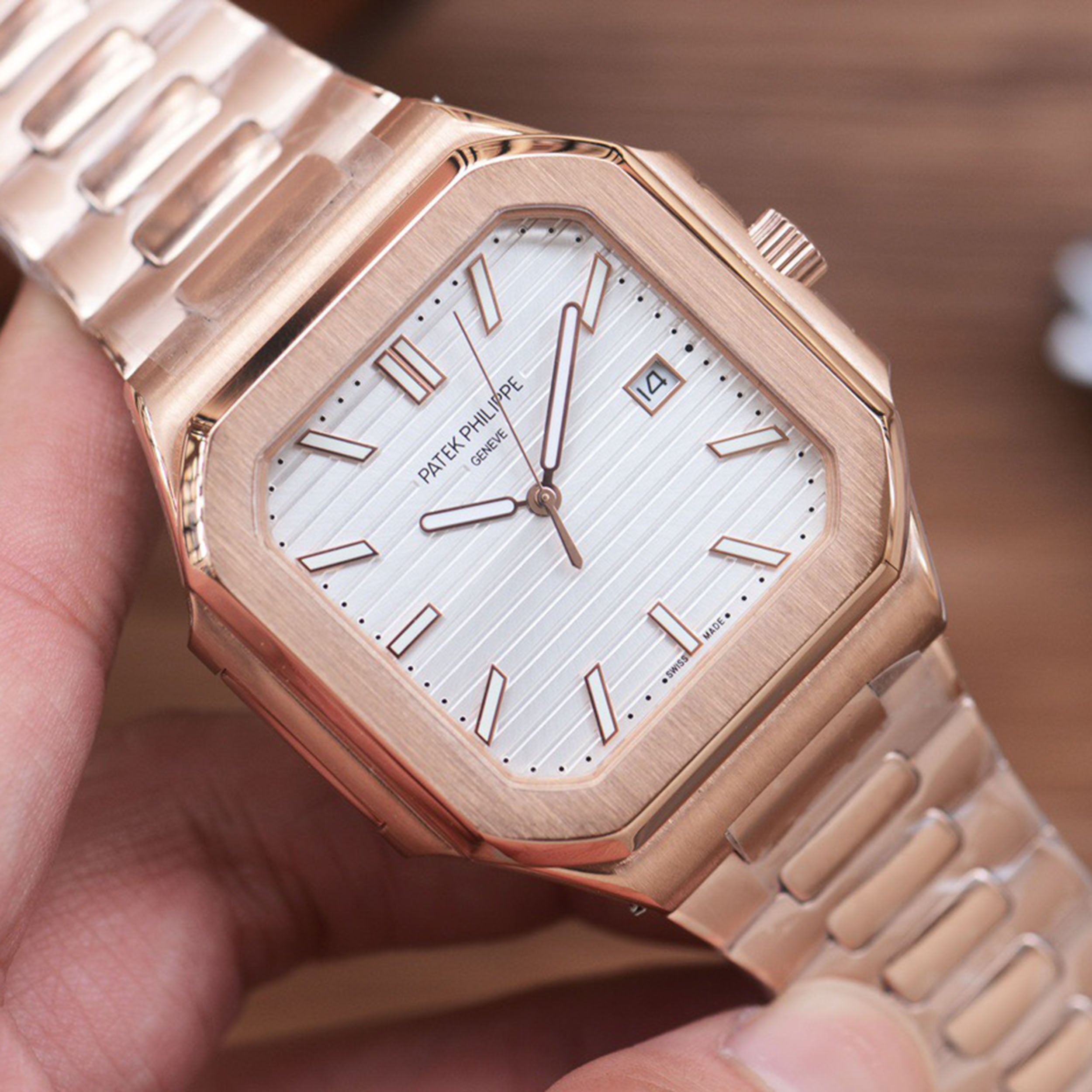 New Series CUBITUS 5821 Watch