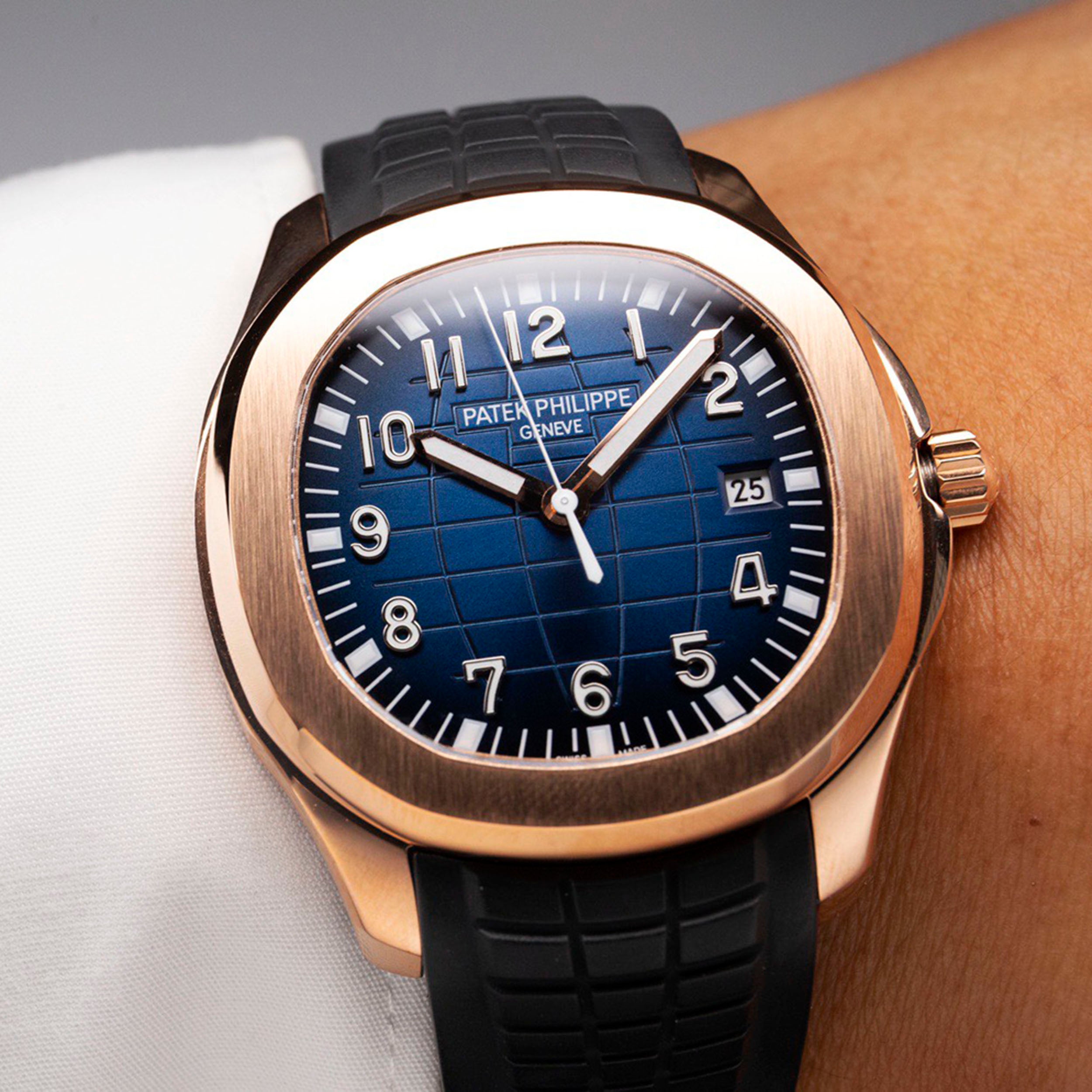 Popular “Hand Grenade” Men's Watch