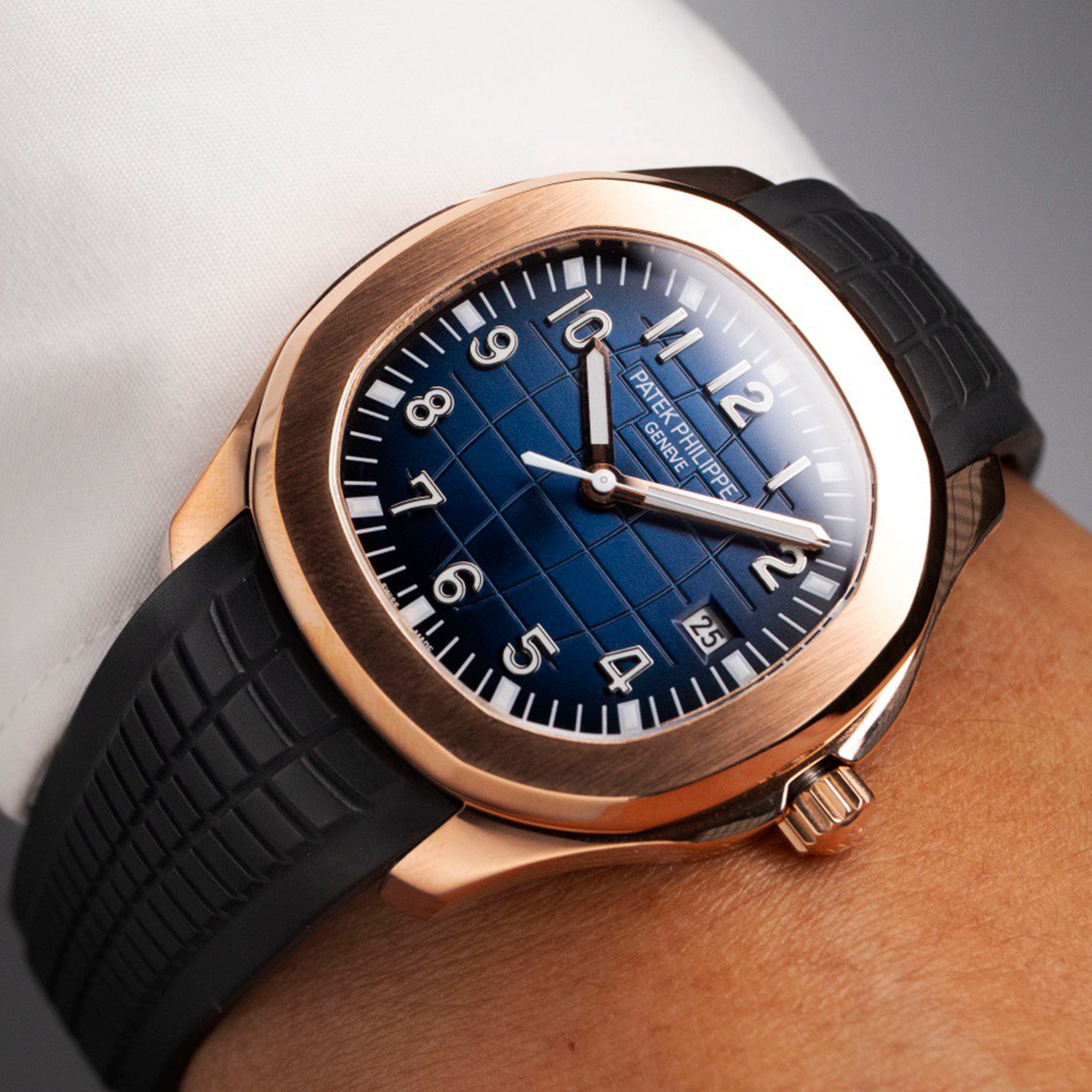 Popular “Hand Grenade” Men's Watch