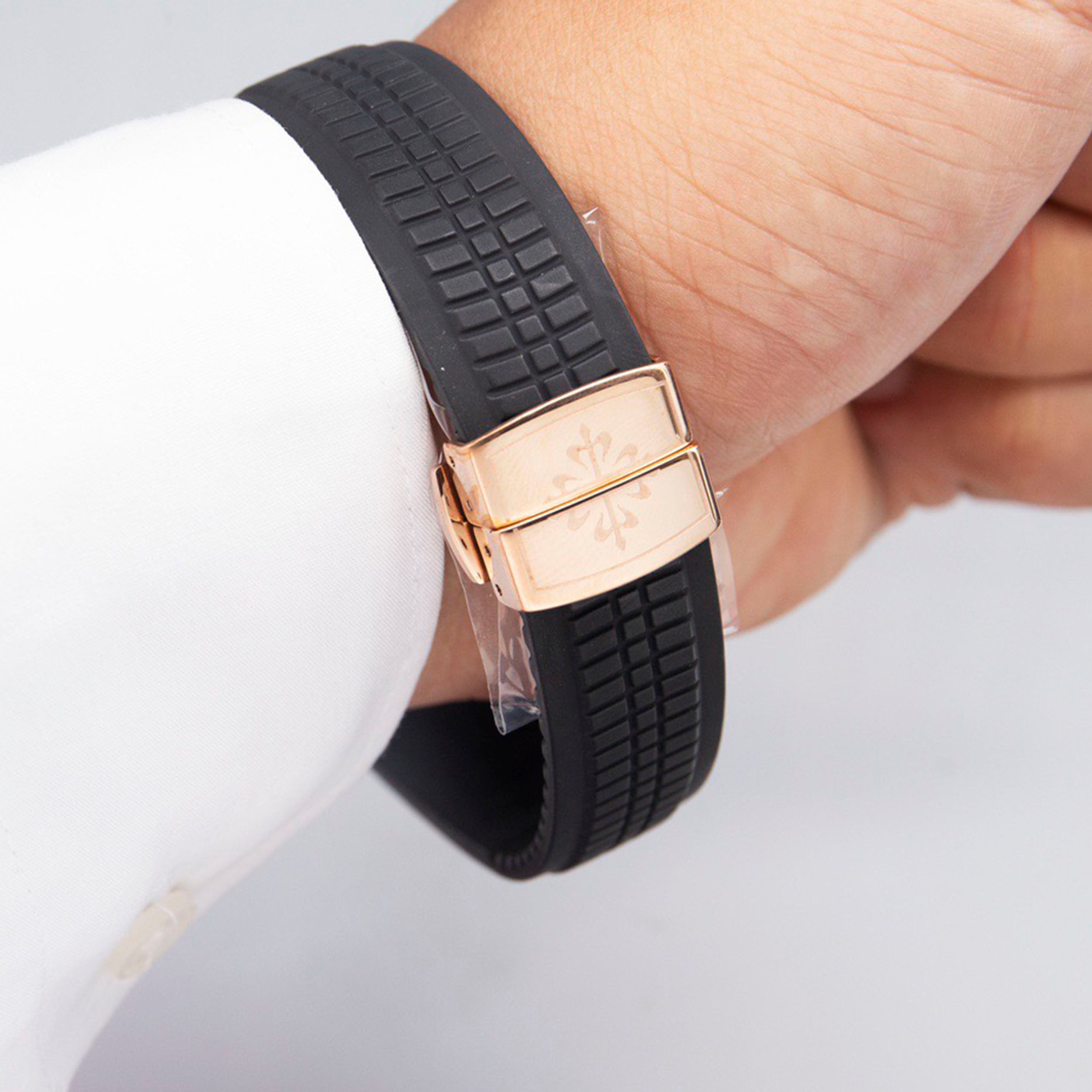 Popular “Hand Grenade” Men's Watch