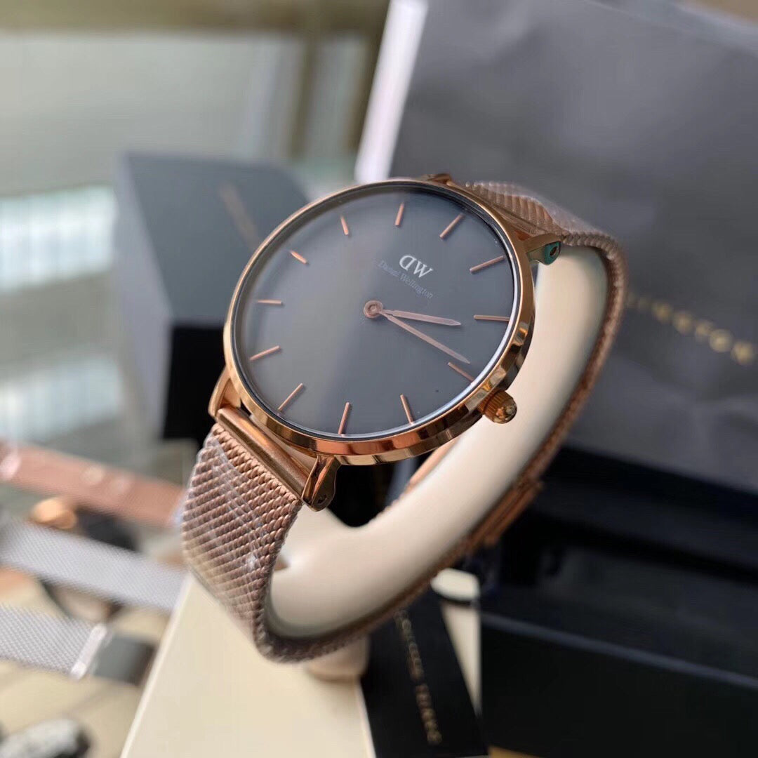 Steel-Bracelet Quartz Watch 32mm