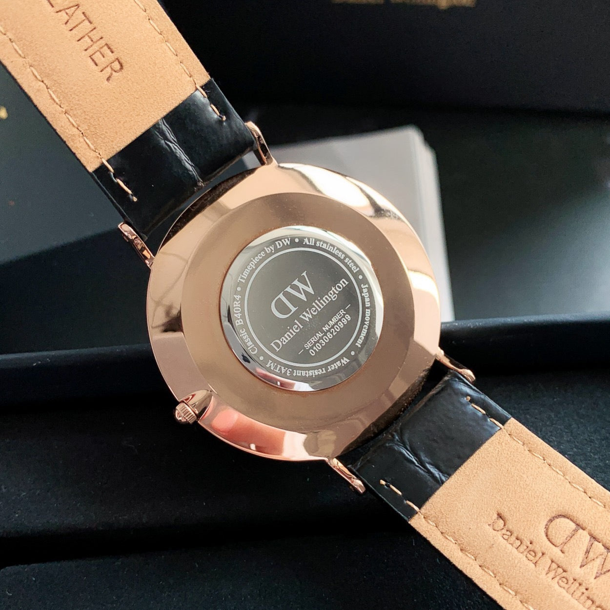 Cambridge Classic Leather Strap Men's Watch 40MM