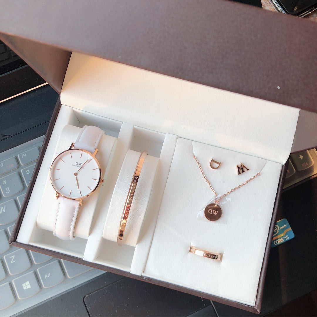 Classic Couple's Five-Piece Set