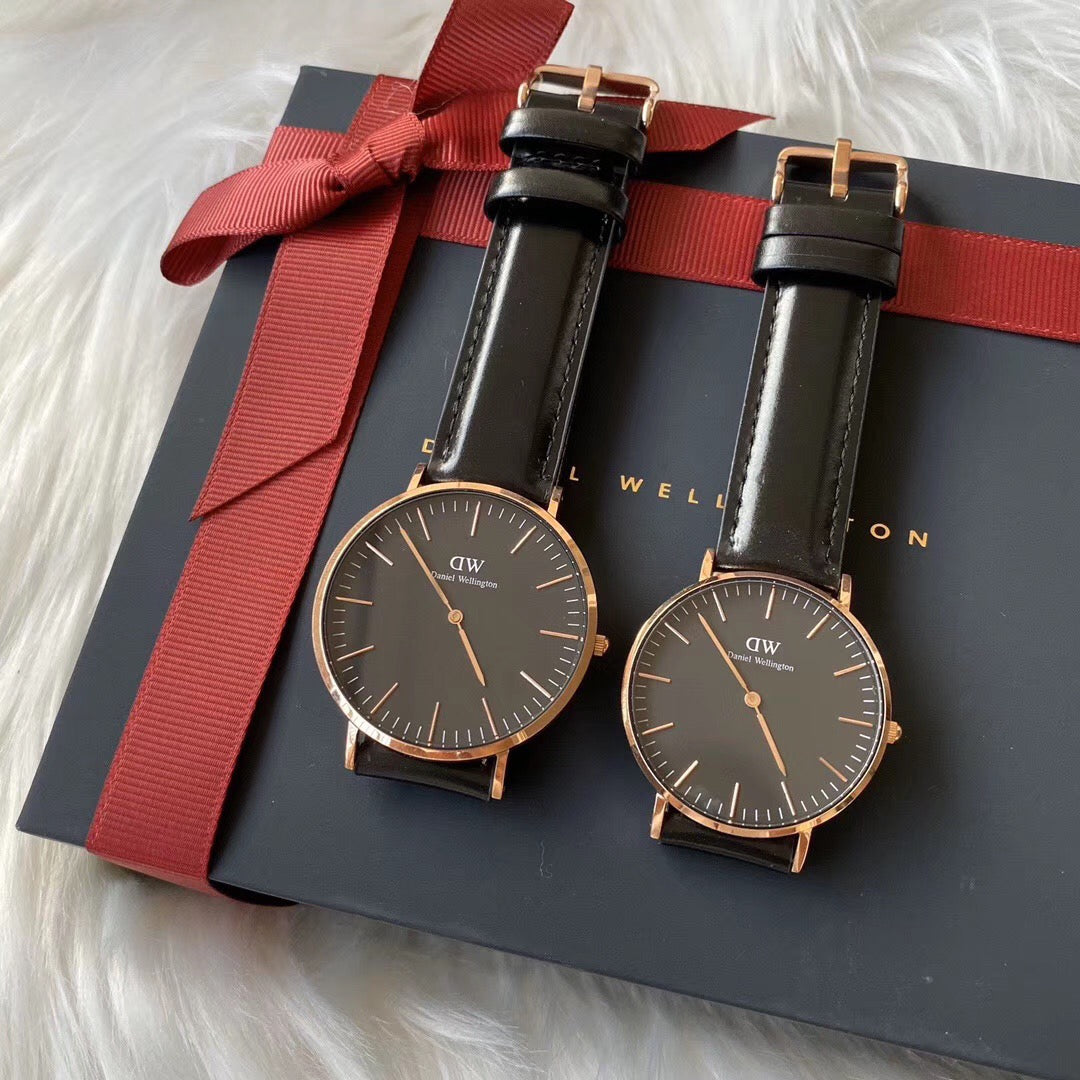 CLASSIC PETITE Metal Couple Watches