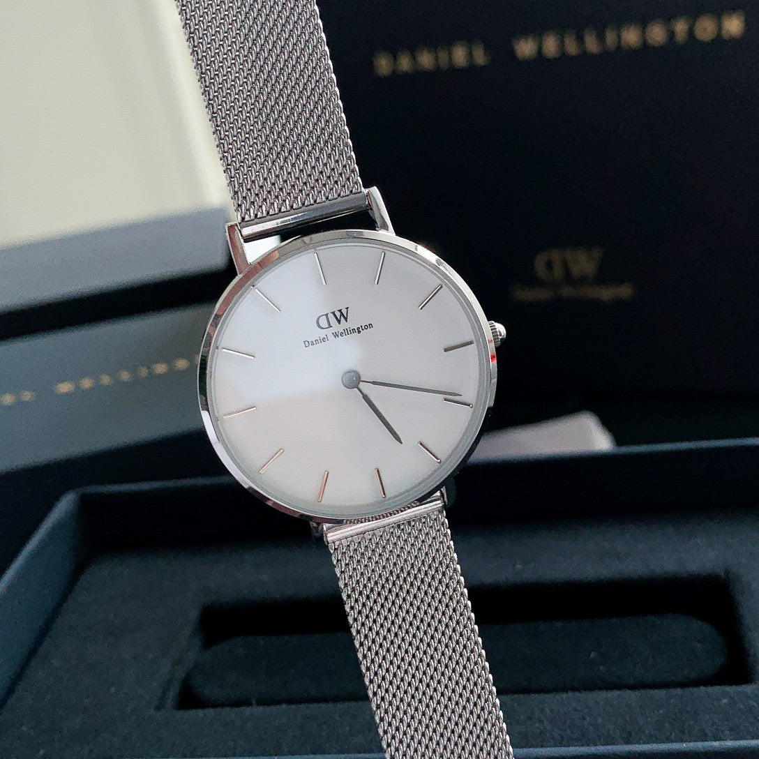 Steel-Bracelet Quartz Watch 32mm