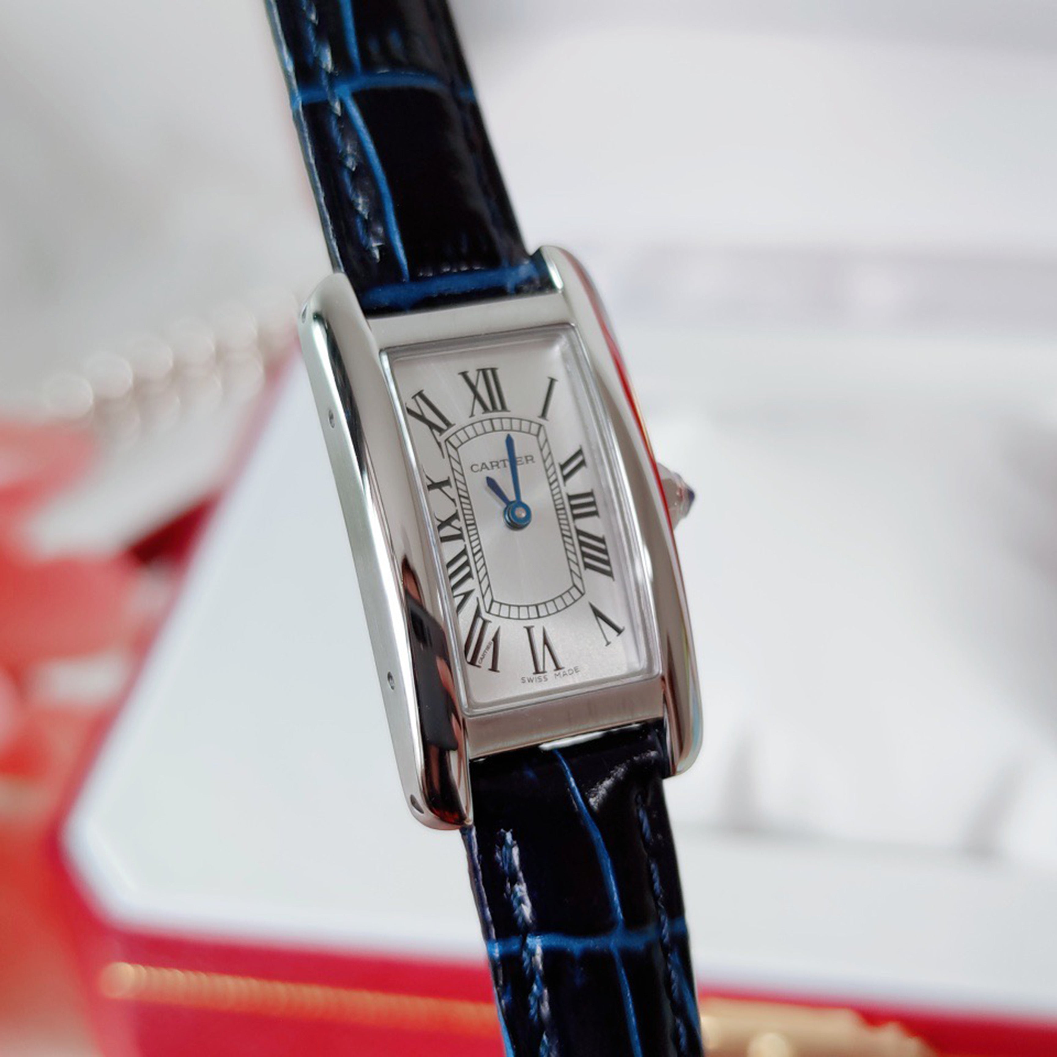 Tank Américaine Watch, Small Size