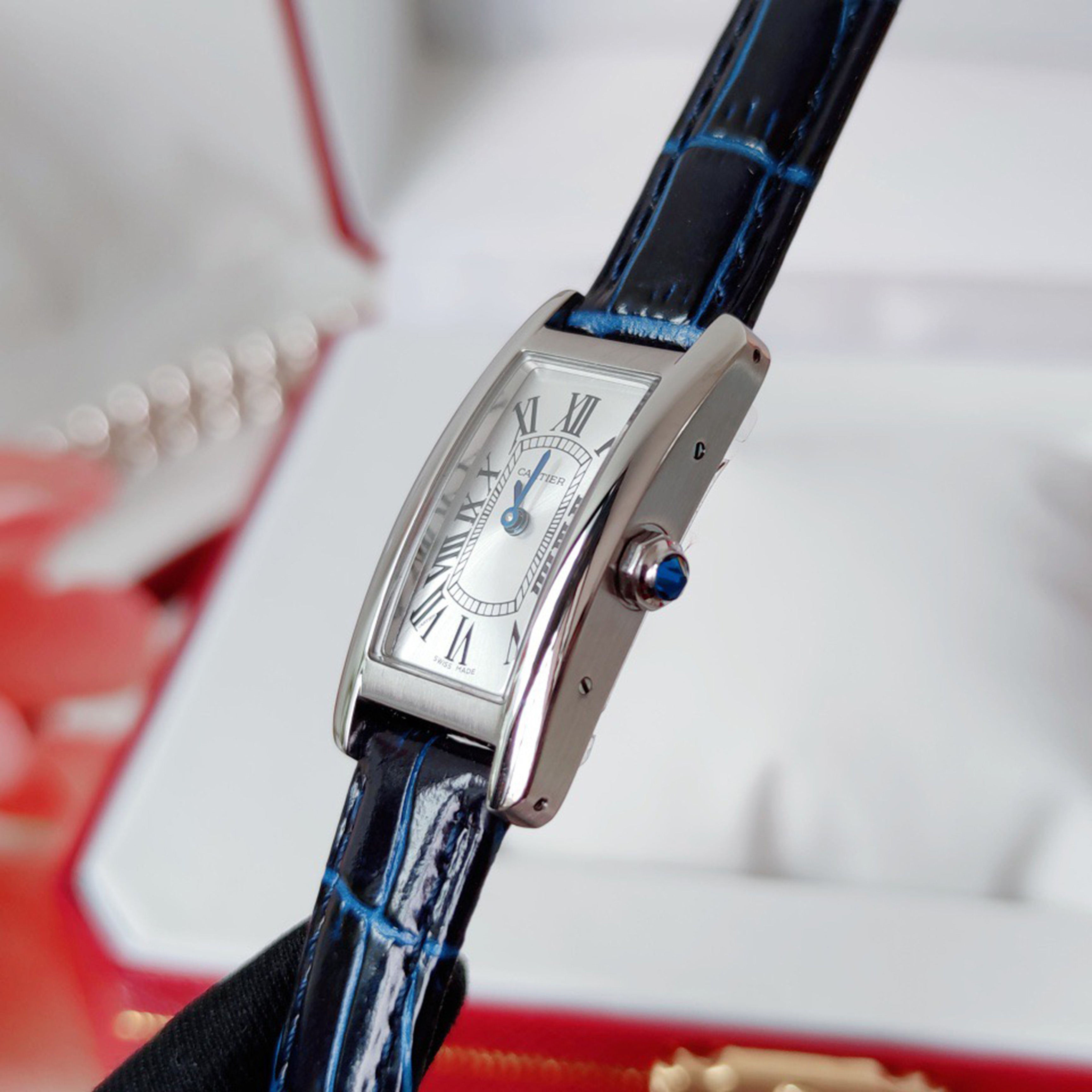 Tank Américaine Watch, Small Size