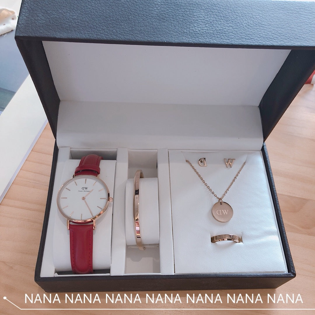 Classic Couple's Five-Piece Set