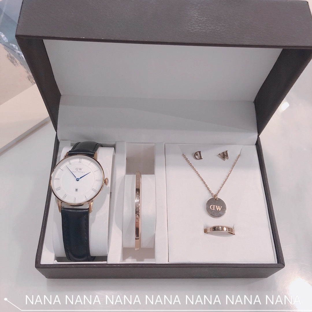 Classic Couple's Five-Piece Set