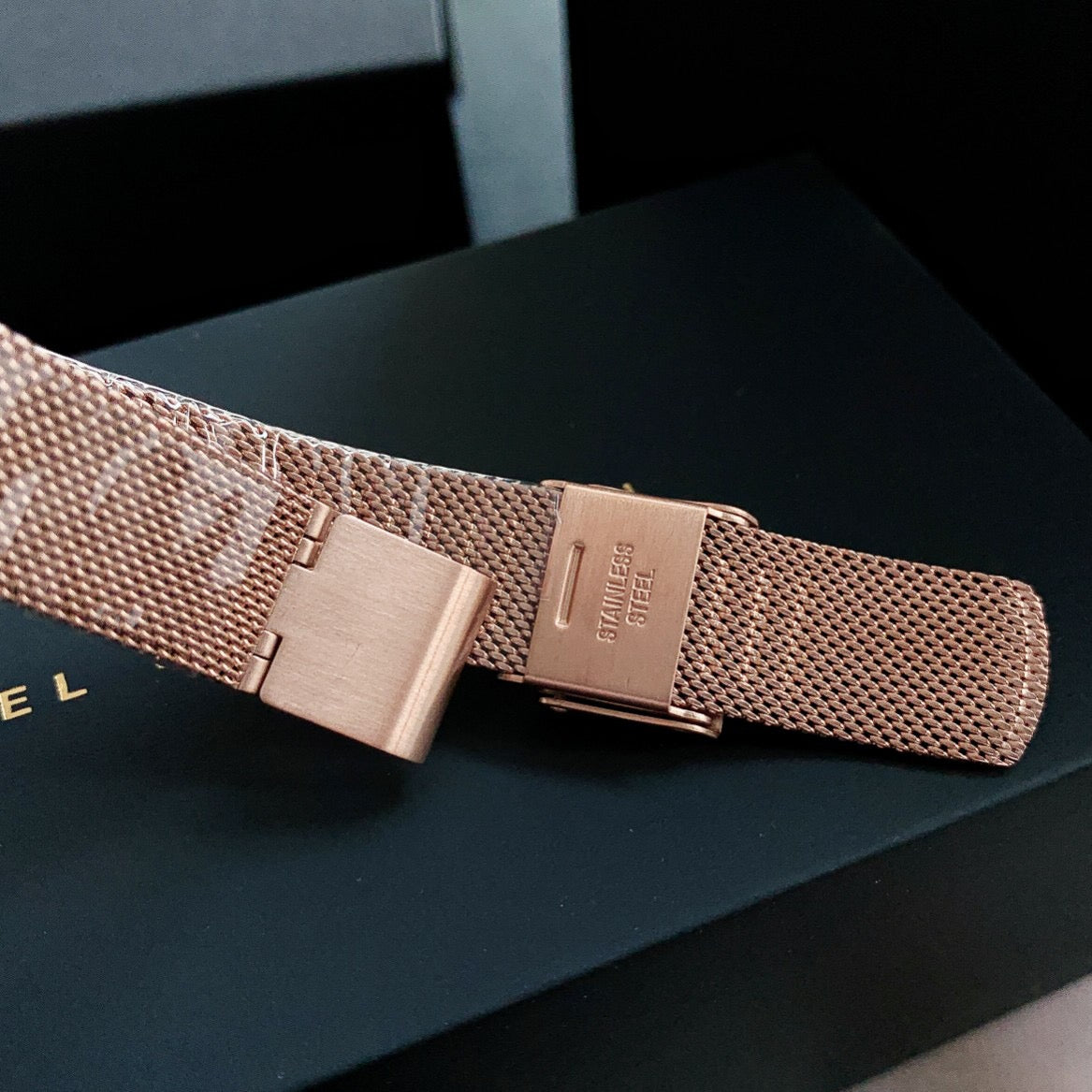 Stainless Steel Quartz Watch 32mm