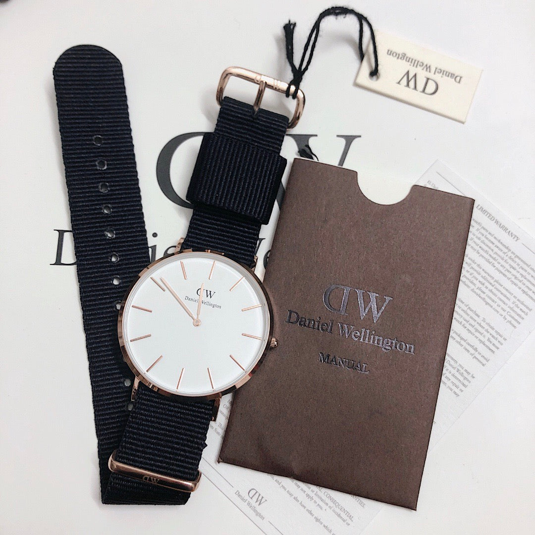 Minimalist Fashion Watch