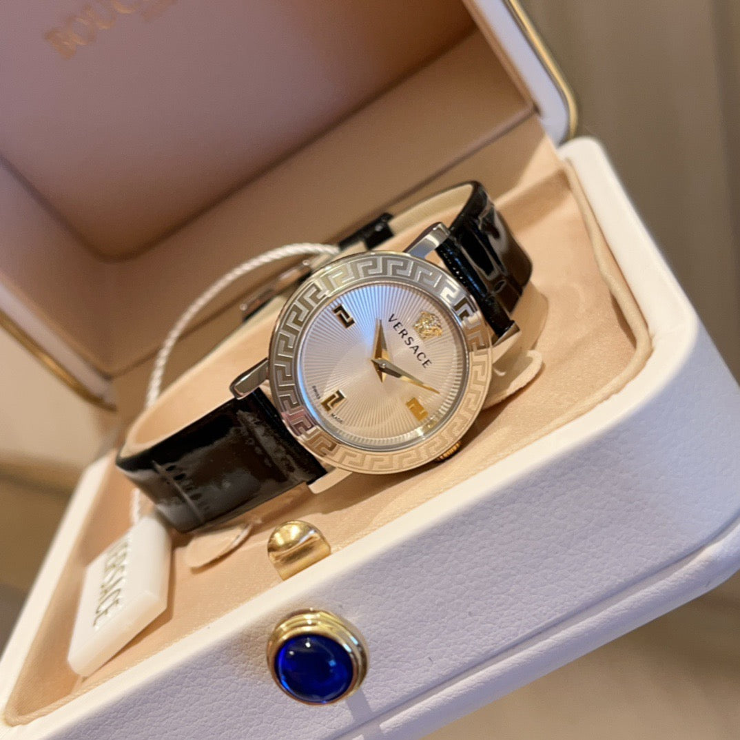 PETIT COLLECTION 28MM