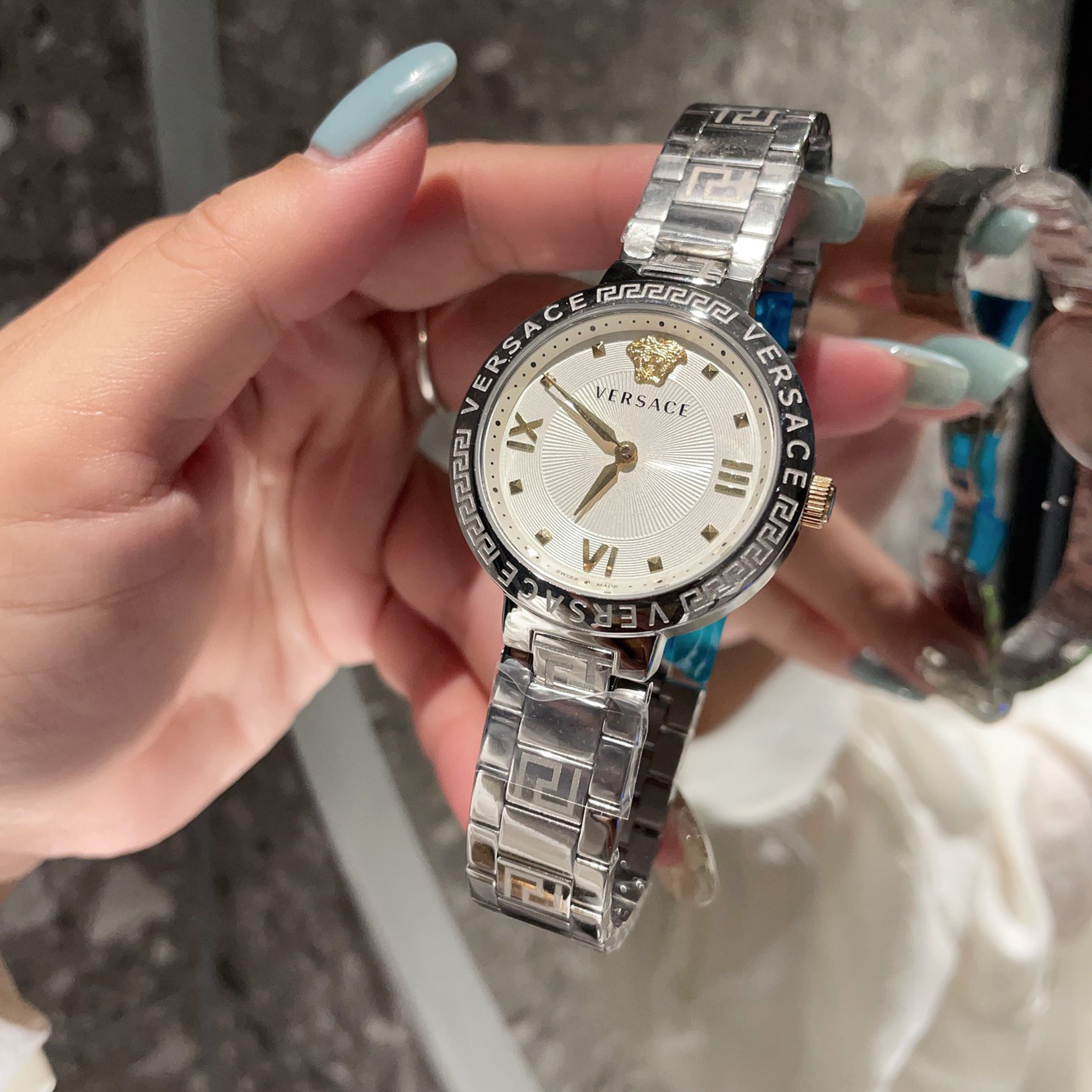 Medusa Fashion Trend Women's Collection 36MM