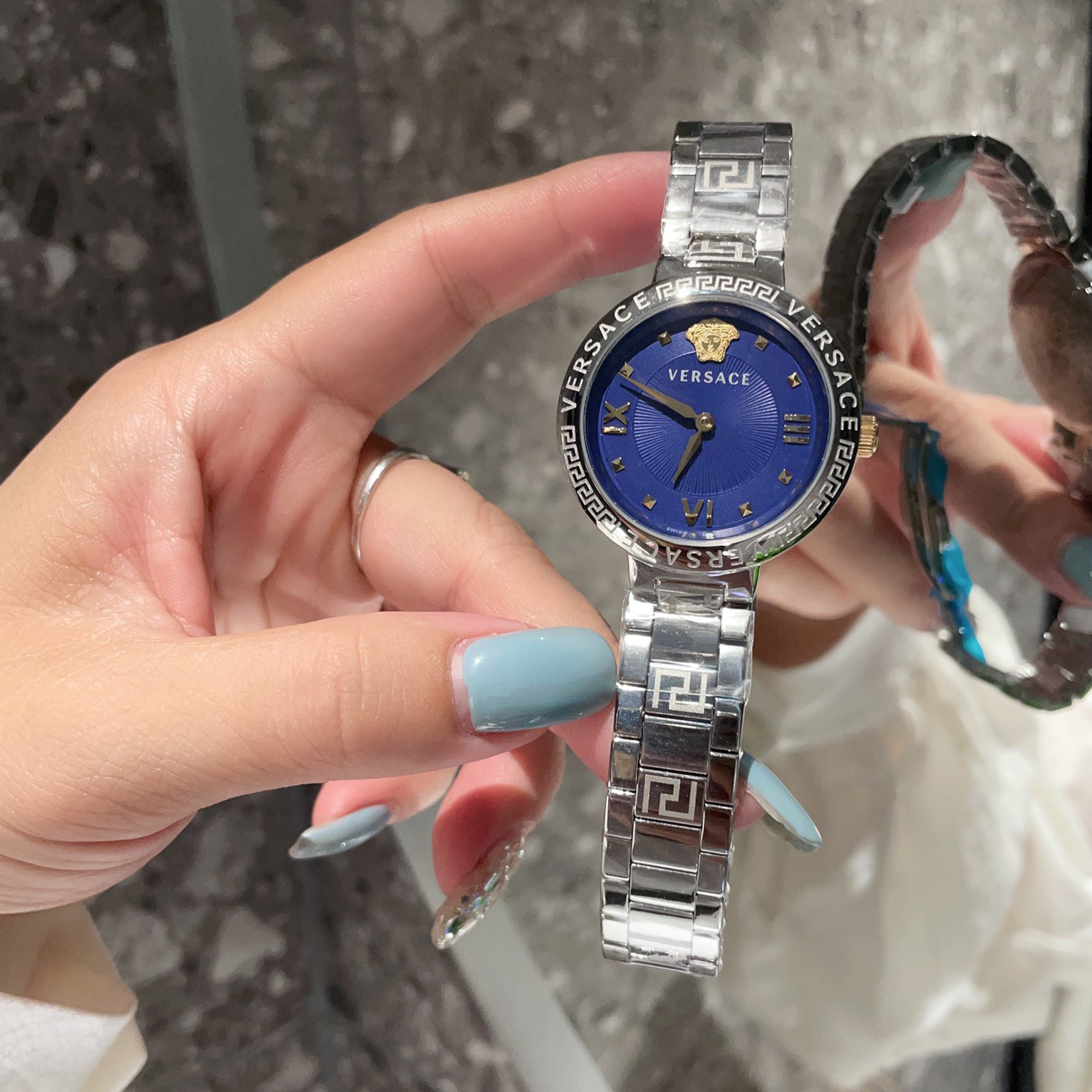 Medusa Fashion Trend Women's Collection 36MM