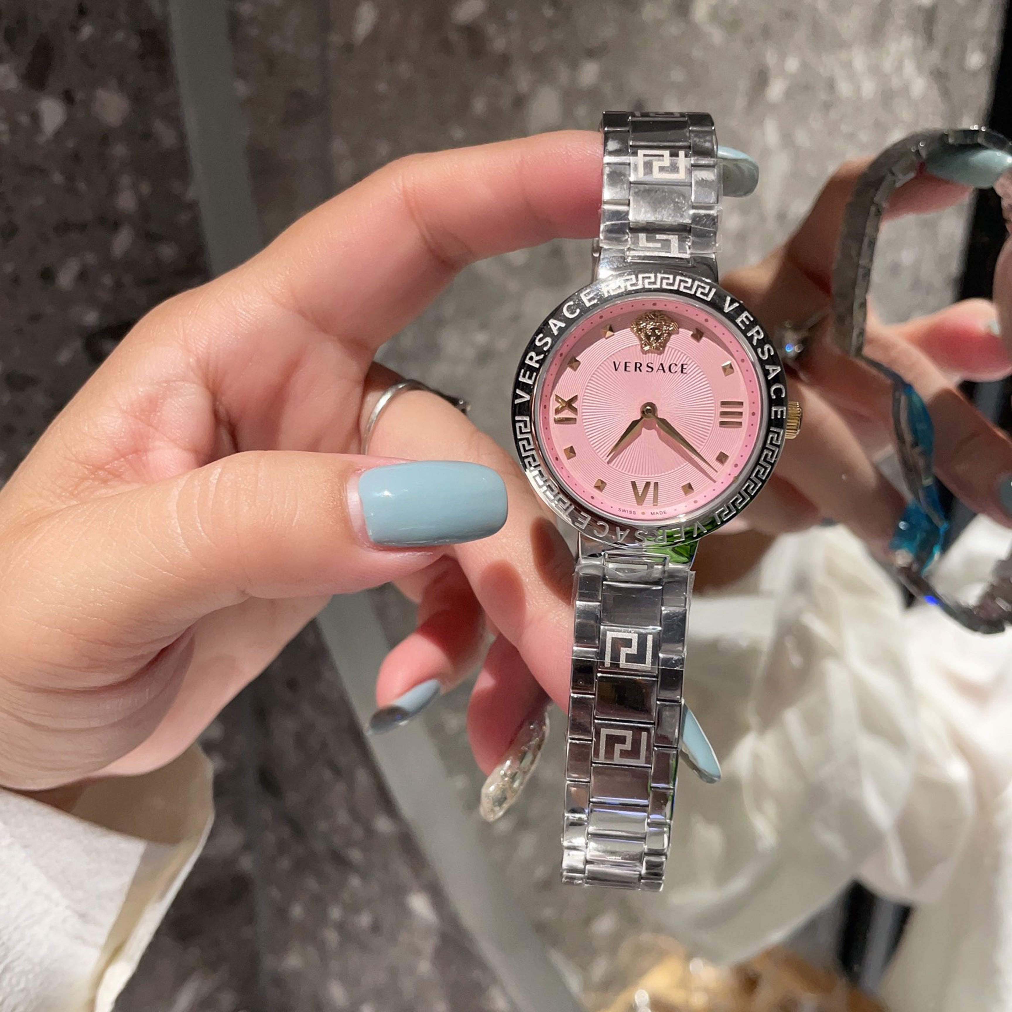 Medusa Fashion Trend Women's Collection 36MM