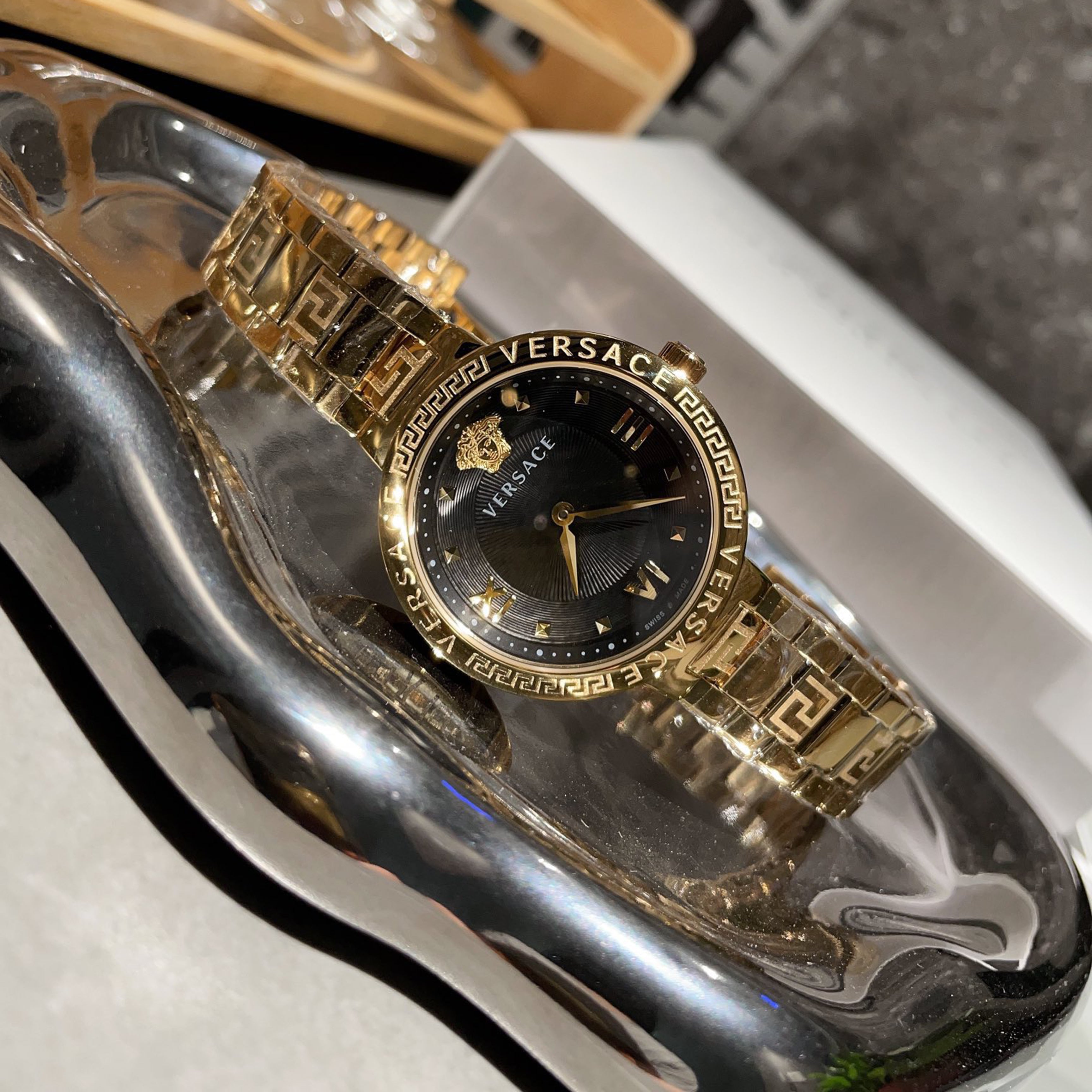 Medusa Fashion Trend Women's Collection 36MM