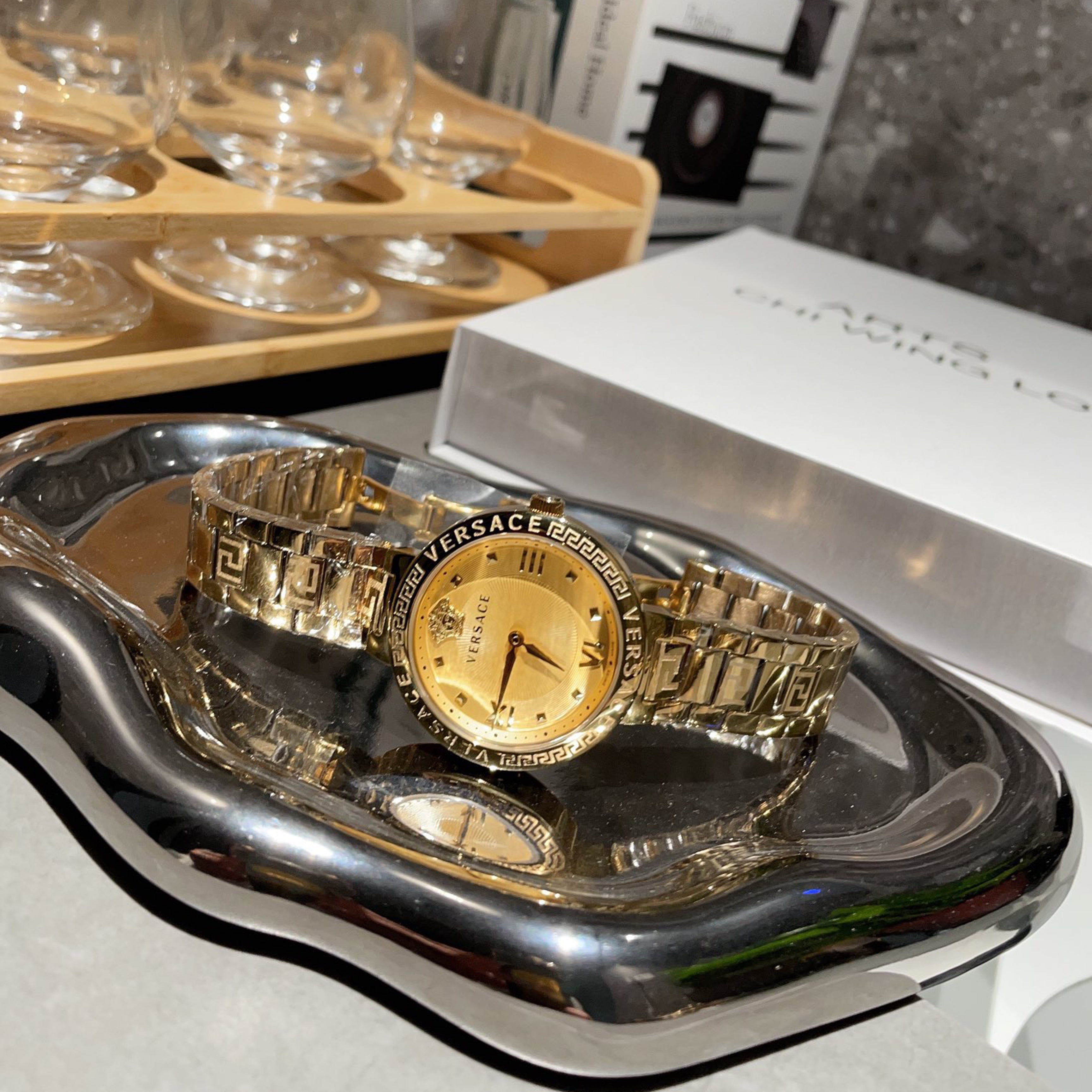 Medusa Fashion Trend Women's Collection 36MM