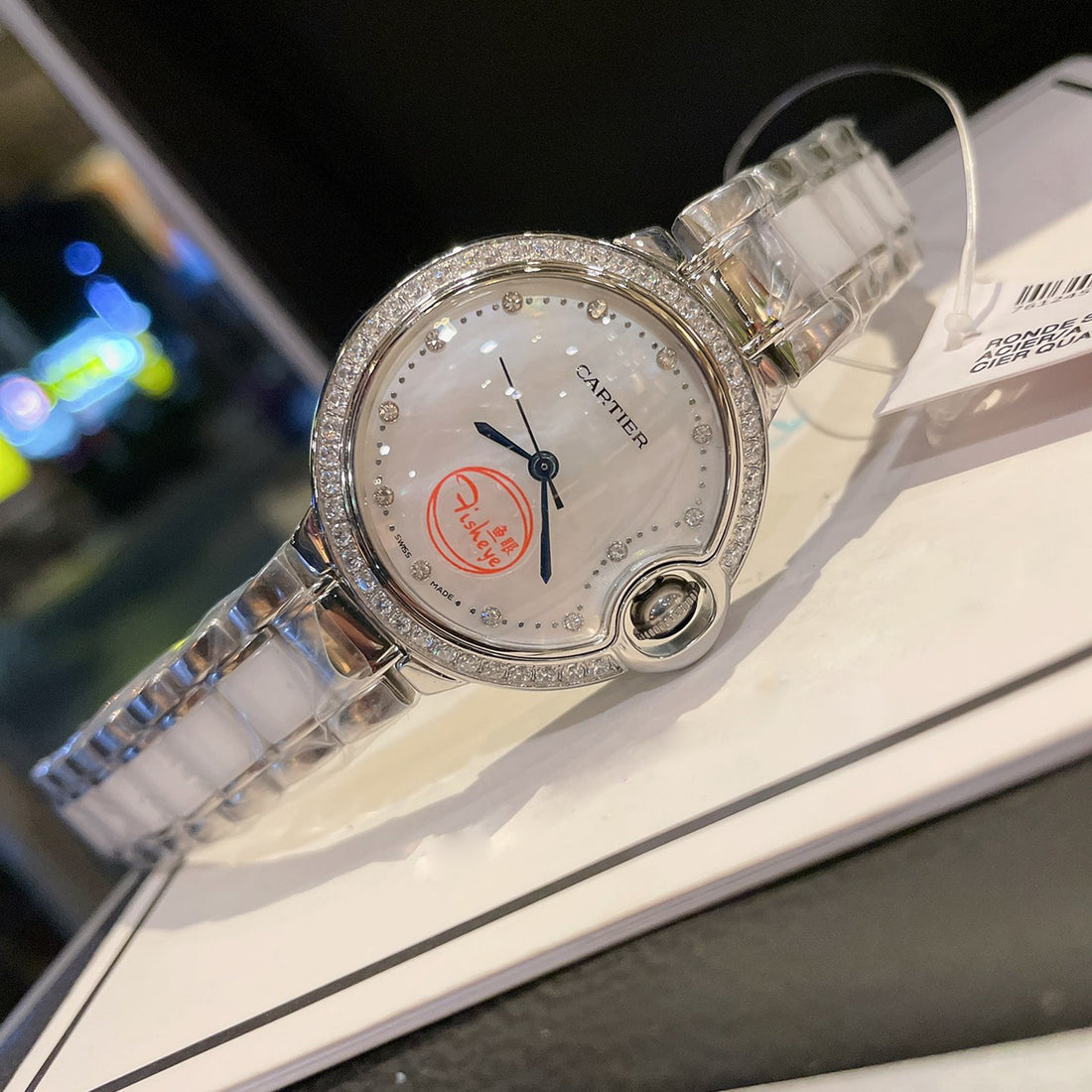 New Fashion Quartz Ladies' Watch