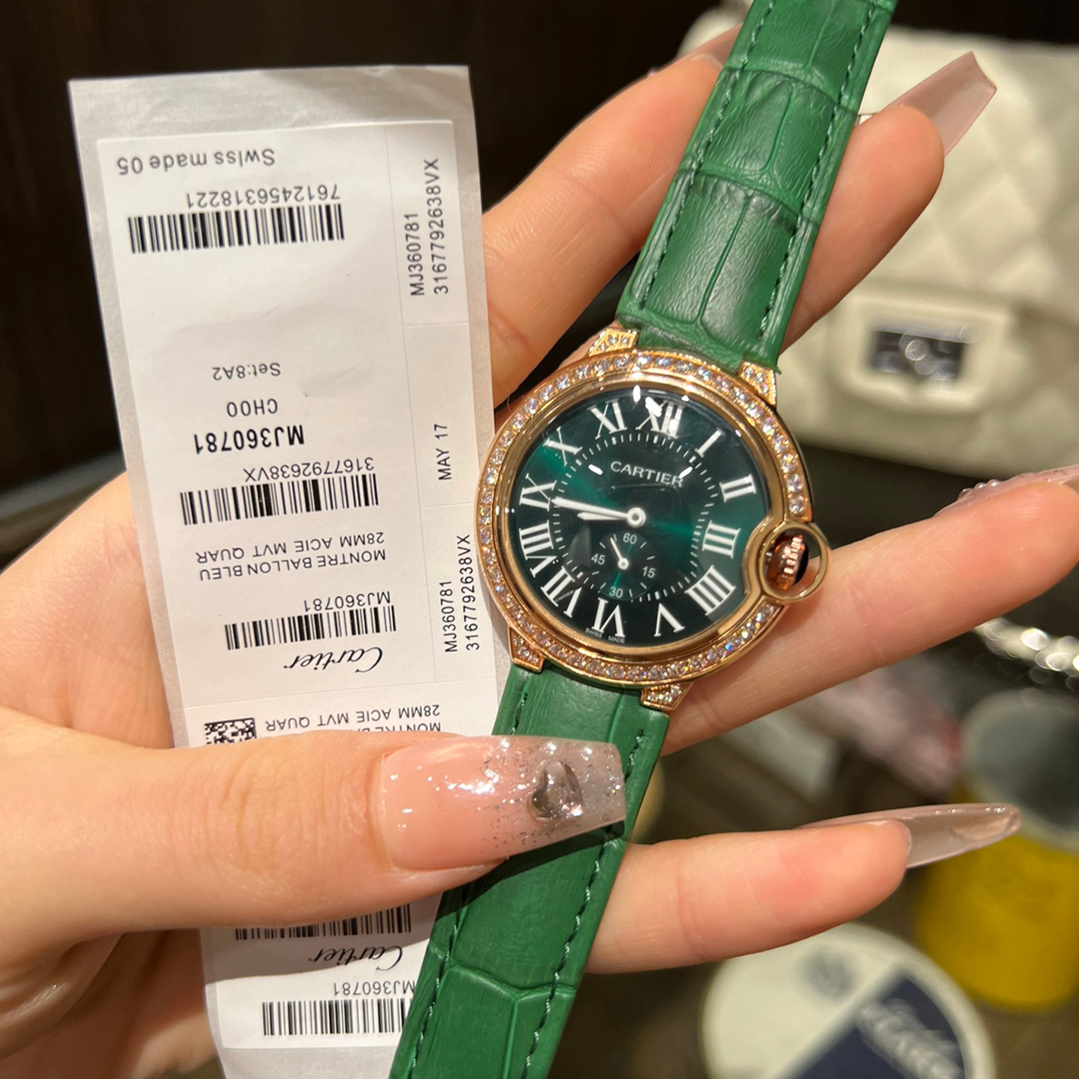 Ballon Blanc de Cartier Collection!