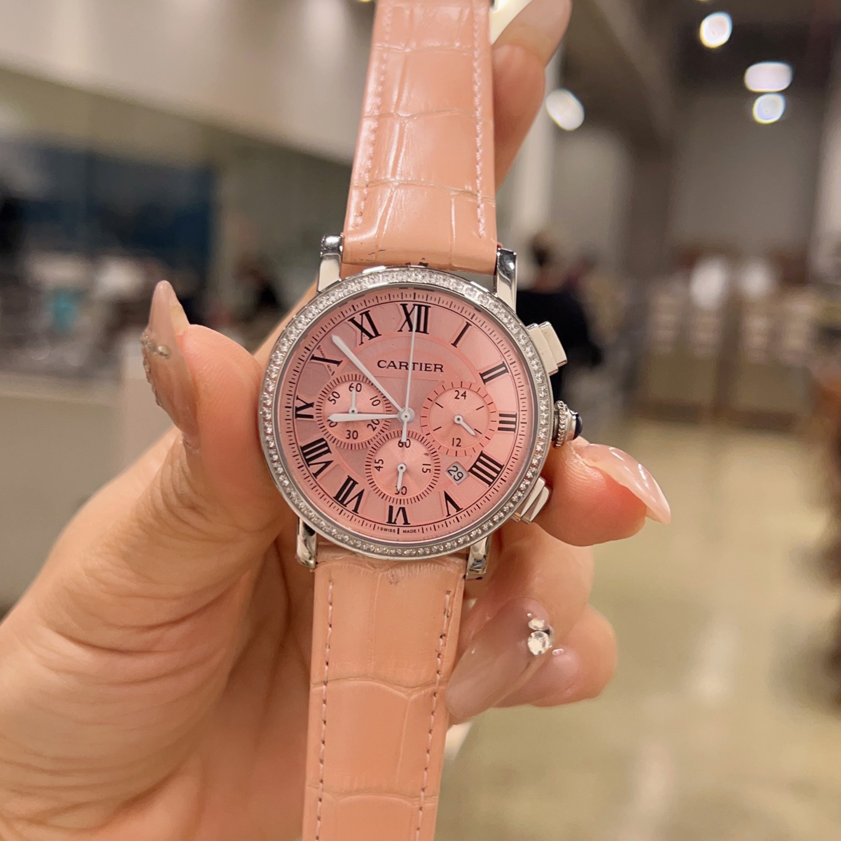 Ballon Blanc de Cartier Collection!