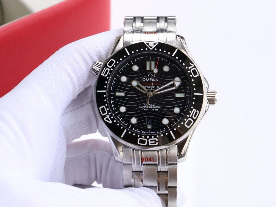 Seamaster 300M Diver's Watch (Steel Bracelet) 42MM