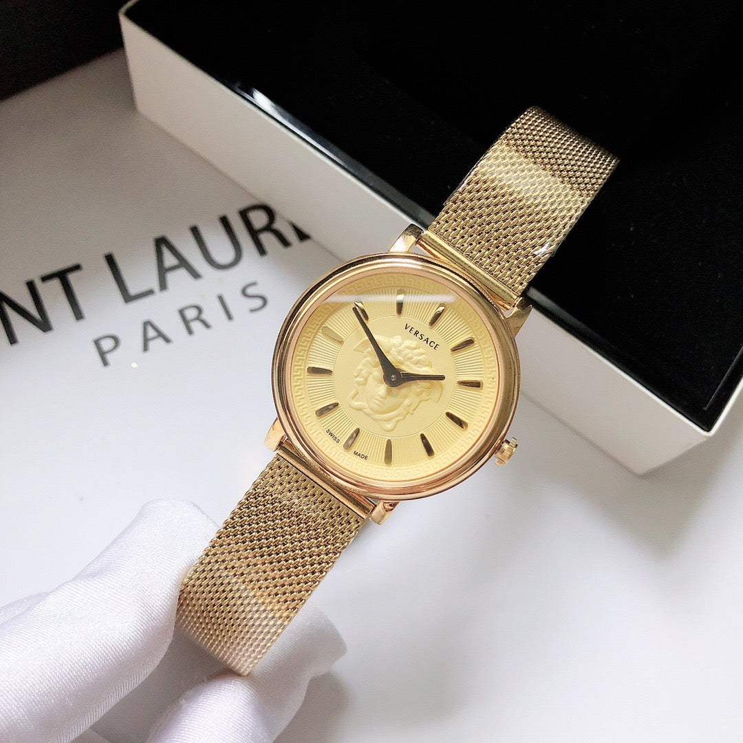 THECLANS EDITION Collection