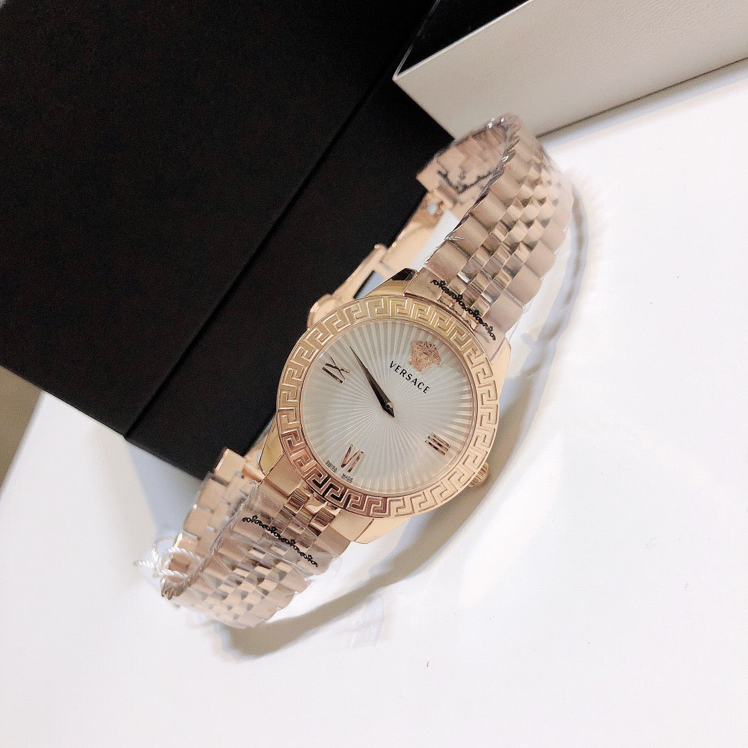 New Women's Vintage-Inspired Fashion Stainless Steel Watch 36MM