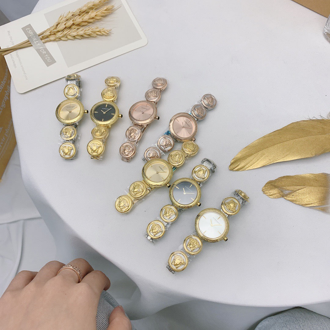 Classic Chronograph Watch 28MM