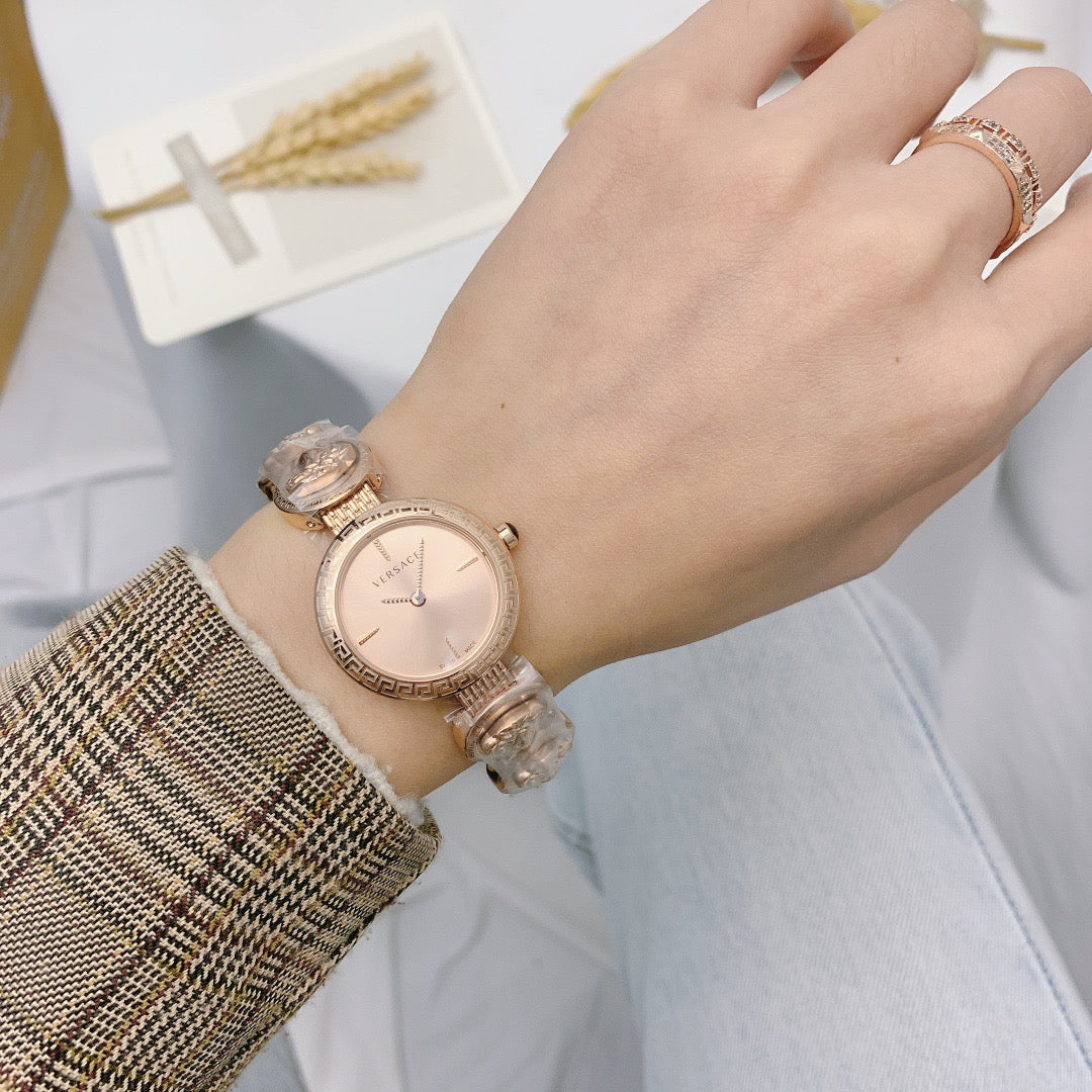 Classic Chronograph Watch 28MM