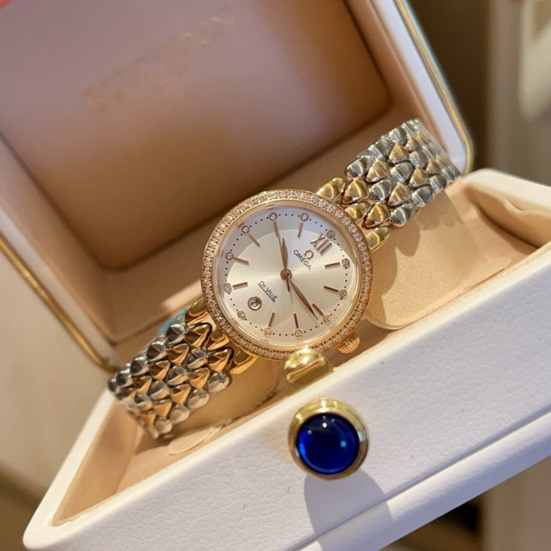 Fashionable Women's Quartz Watch 28MM