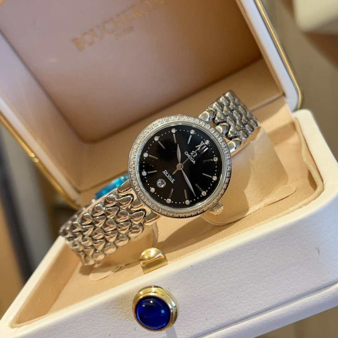 Fashionable Women's Quartz Watch 28MM